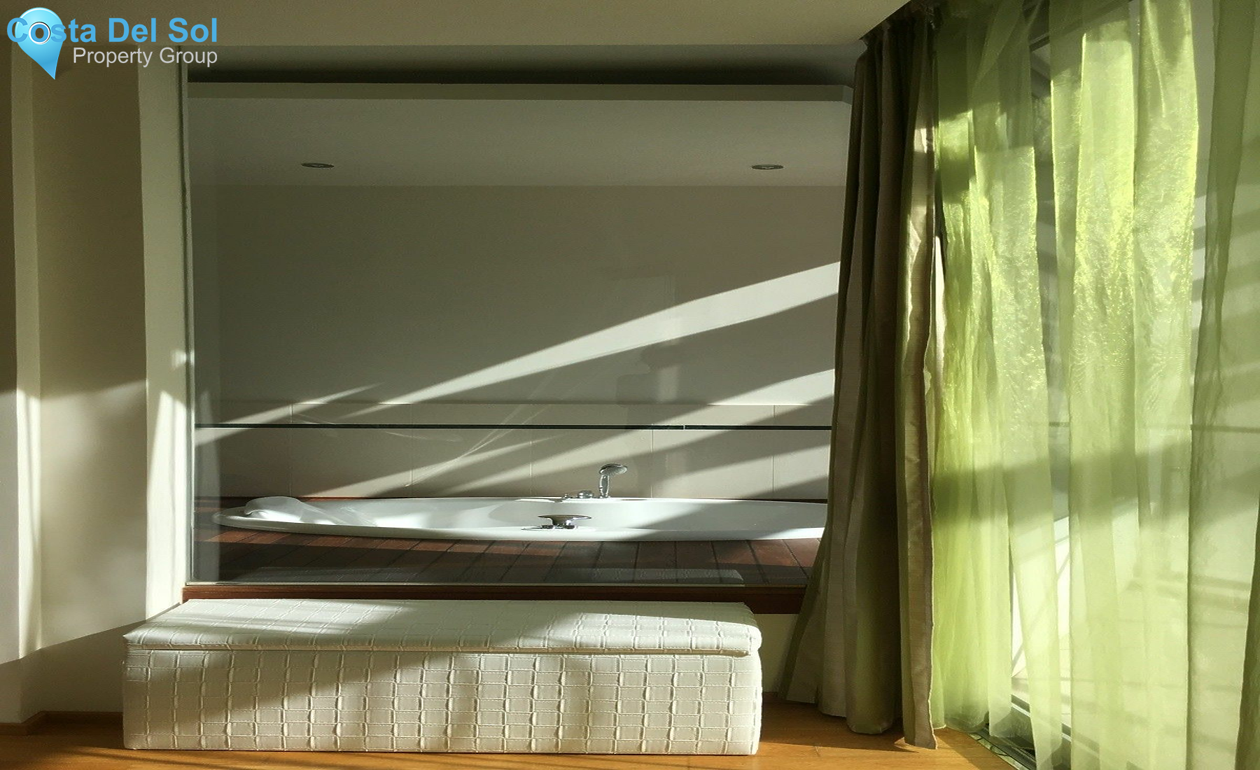 Middle Floor Apartment in Sierra Blanca-1167682