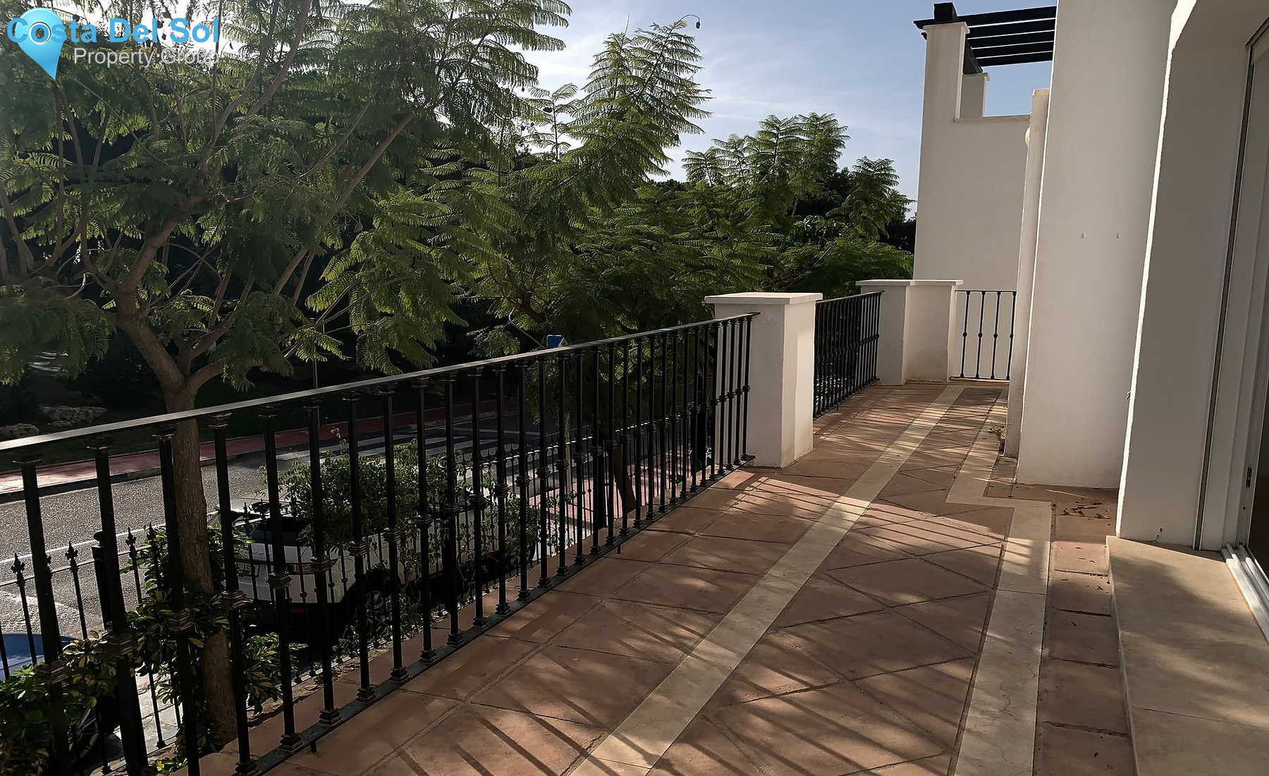 Middle Floor Apartment in Sierra Blanca-1495451