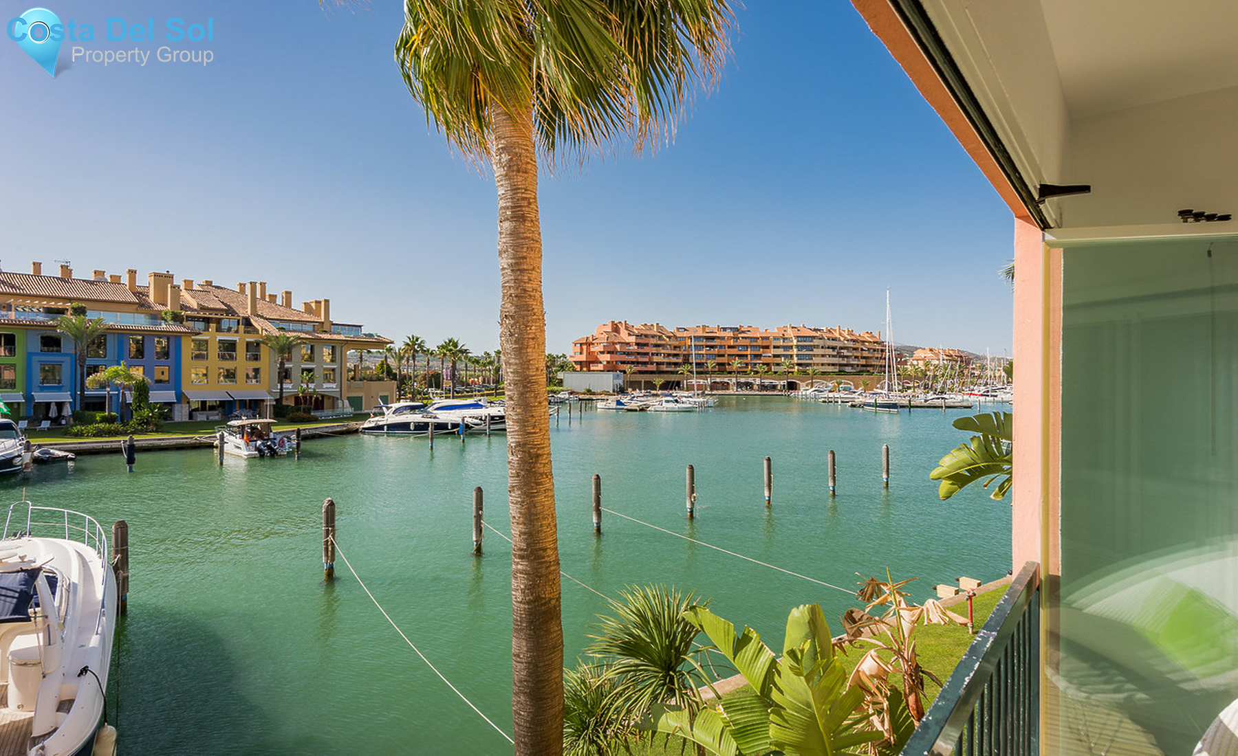 Middle Floor Apartment in Sotogrande-1557427