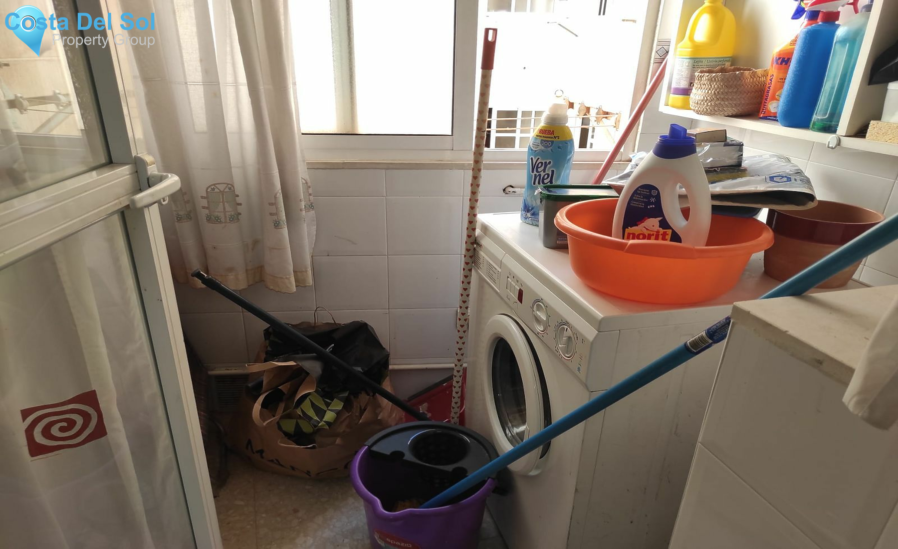 Middle Floor Apartment in Teatinos-1154011