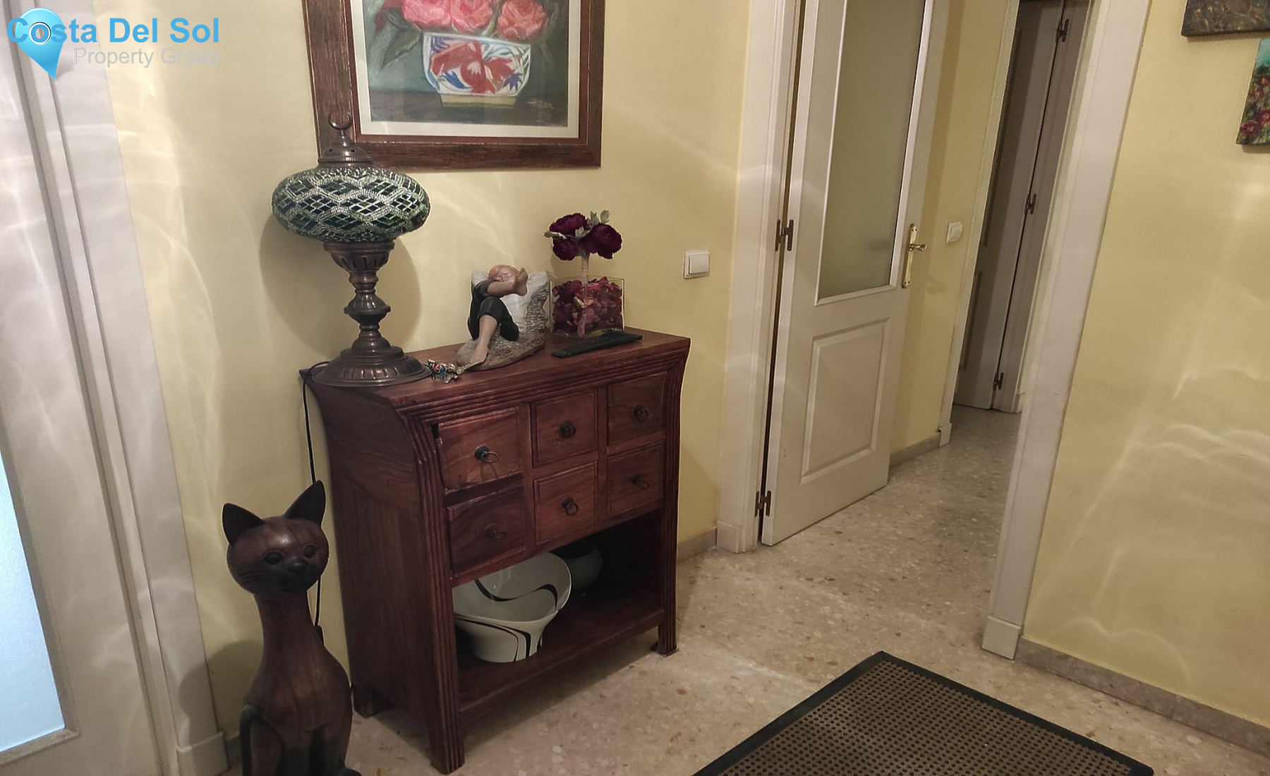 Middle Floor Apartment in Teatinos-1154001