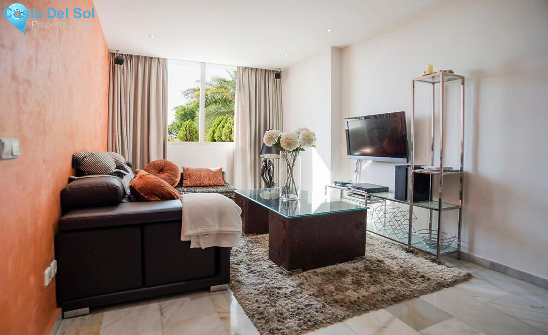 Middle Floor Apartment in The Golden Mile-1239952