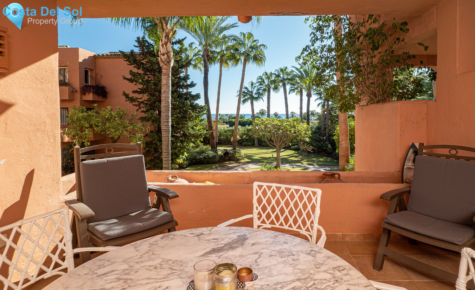 Middle Floor Apartment in The Golden Mile-1256228