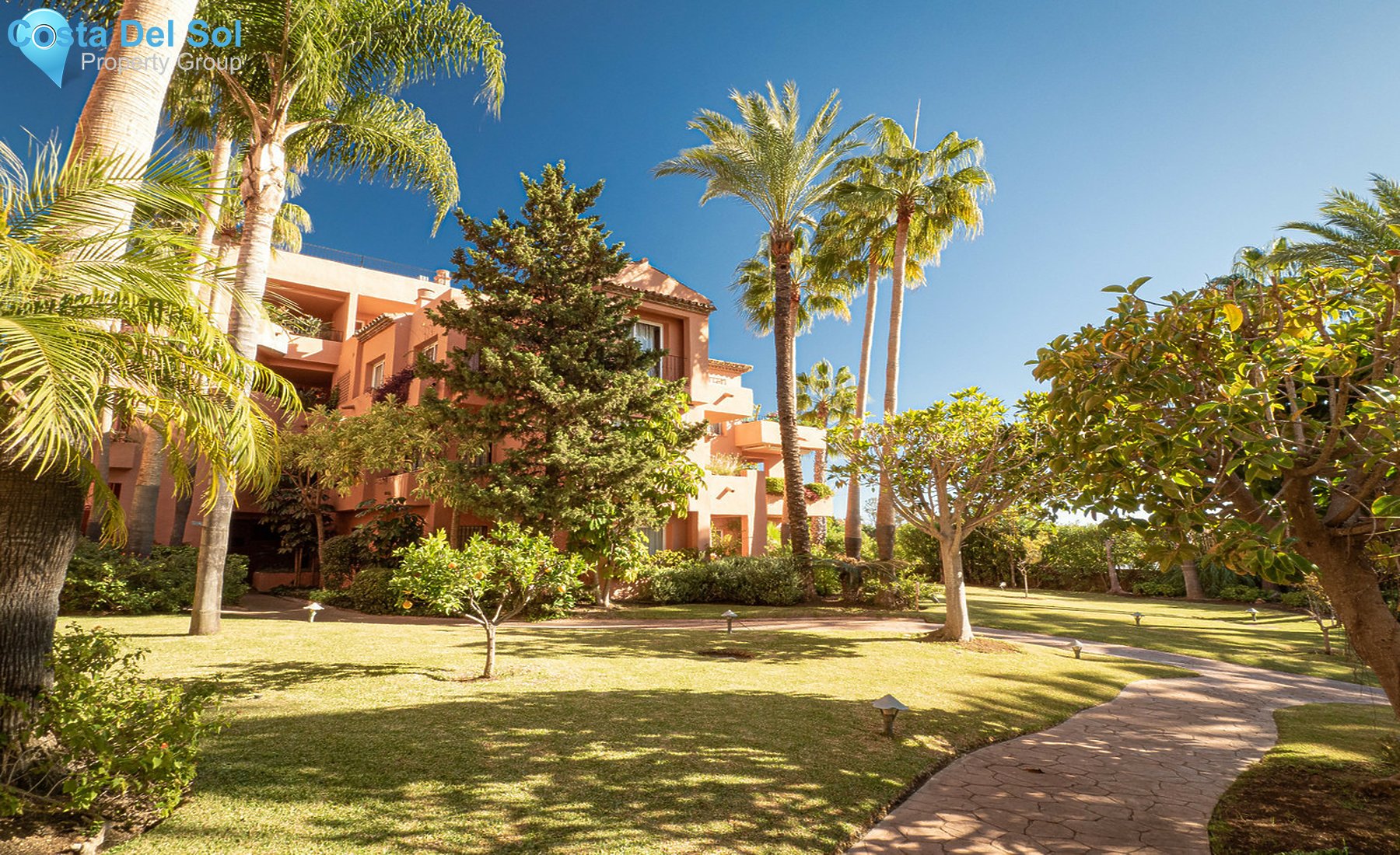 Middle Floor Apartment in The Golden Mile-1256232