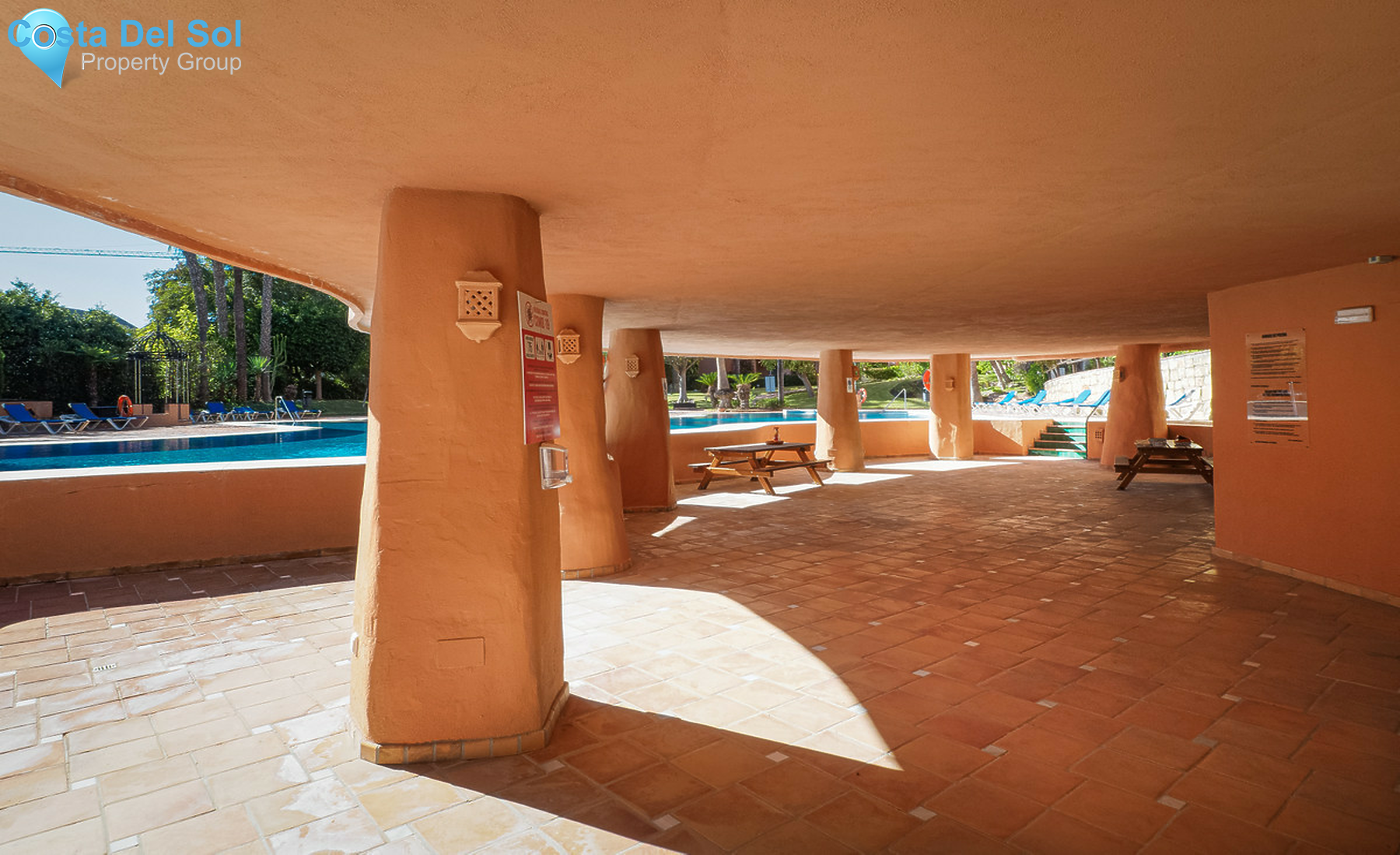 Middle Floor Apartment in The Golden Mile-1256234