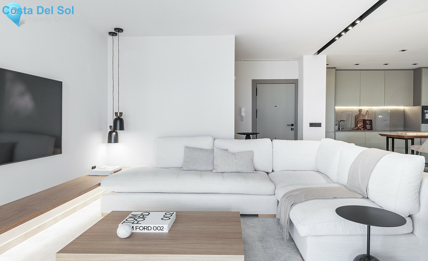 Middle Floor Apartment in The Golden Mile-1262623