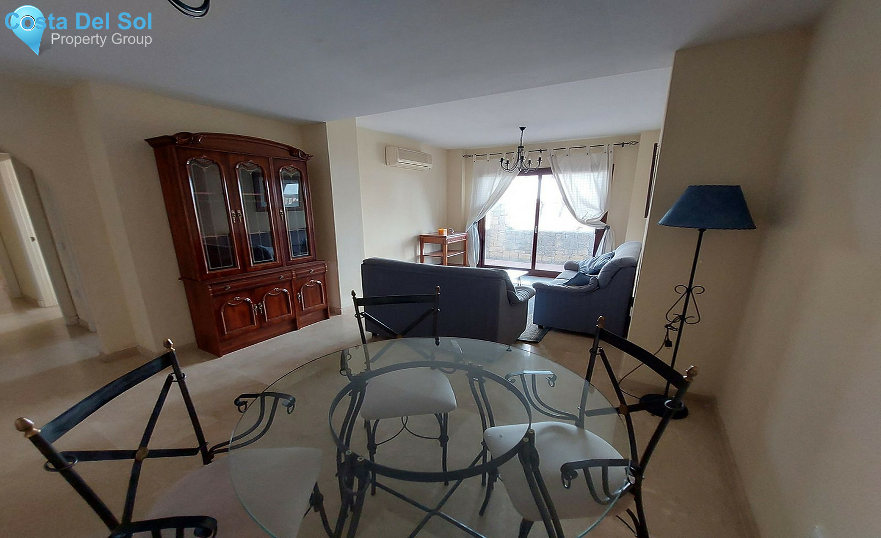 Middle Floor Apartment in The Golden Mile-1263432