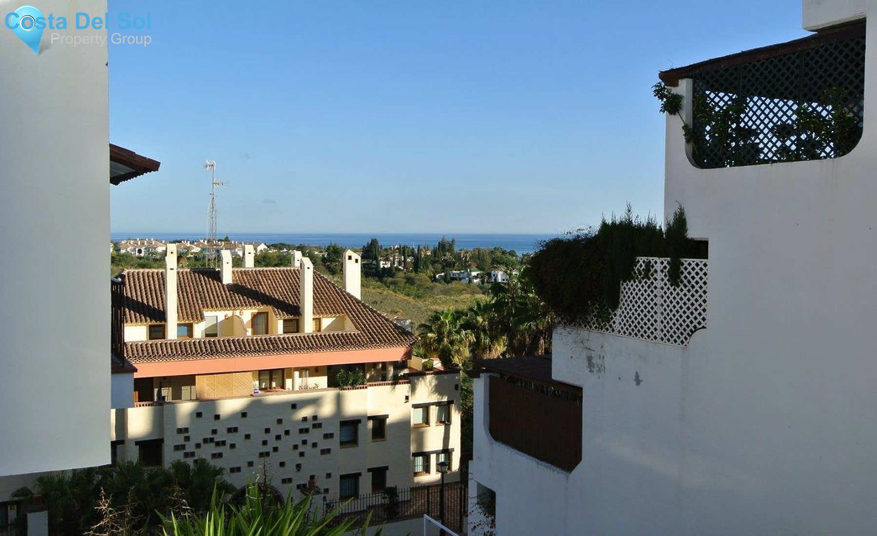 Middle Floor Apartment in The Golden Mile