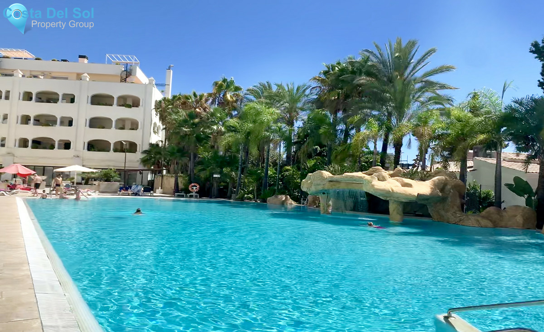 Middle Floor Apartment in The Golden Mile-1337747