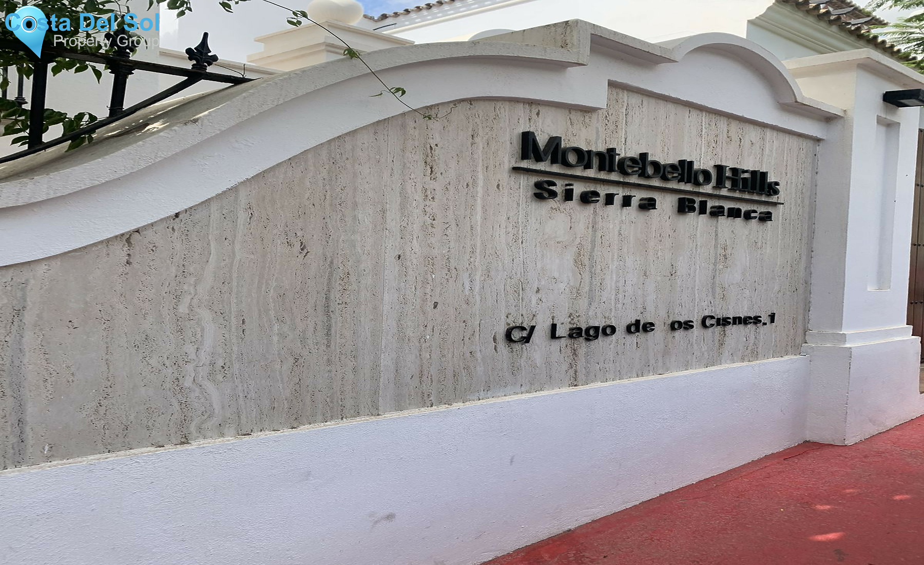 Middle Floor Apartment in The Golden Mile-1455388