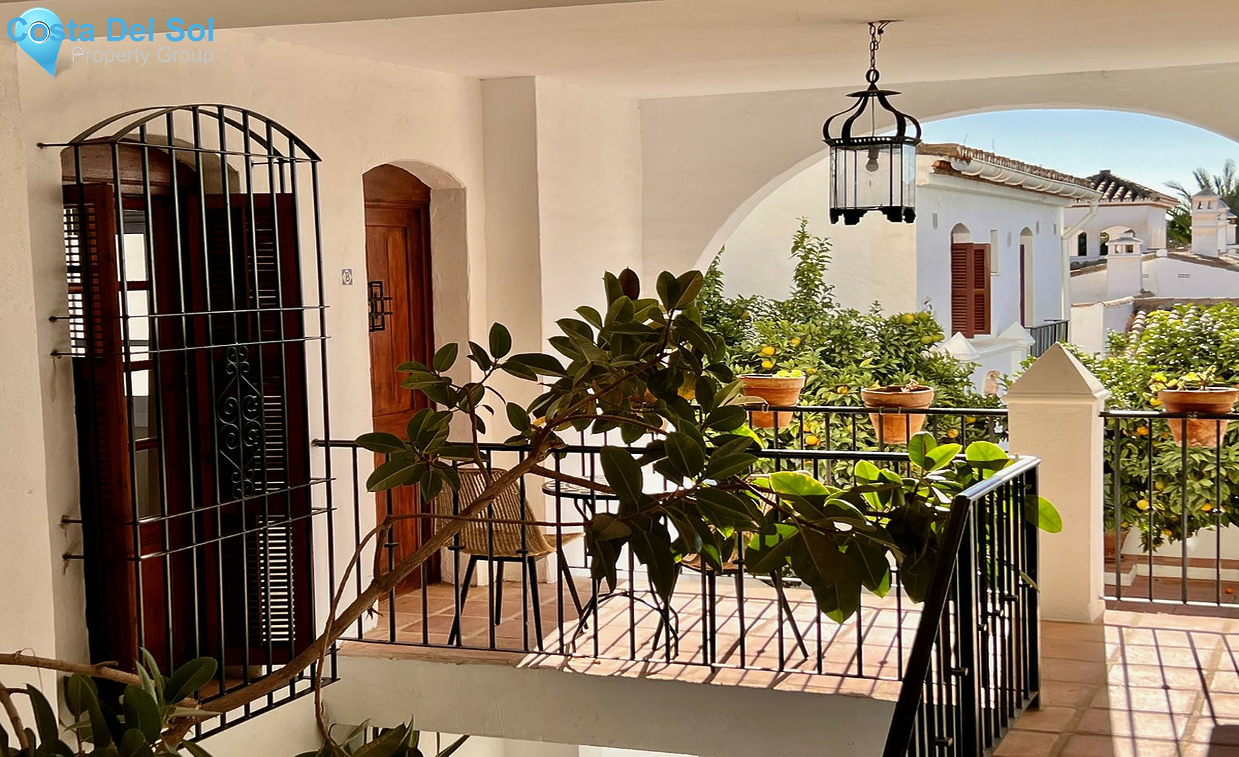 Middle Floor Apartment in The Golden Mile