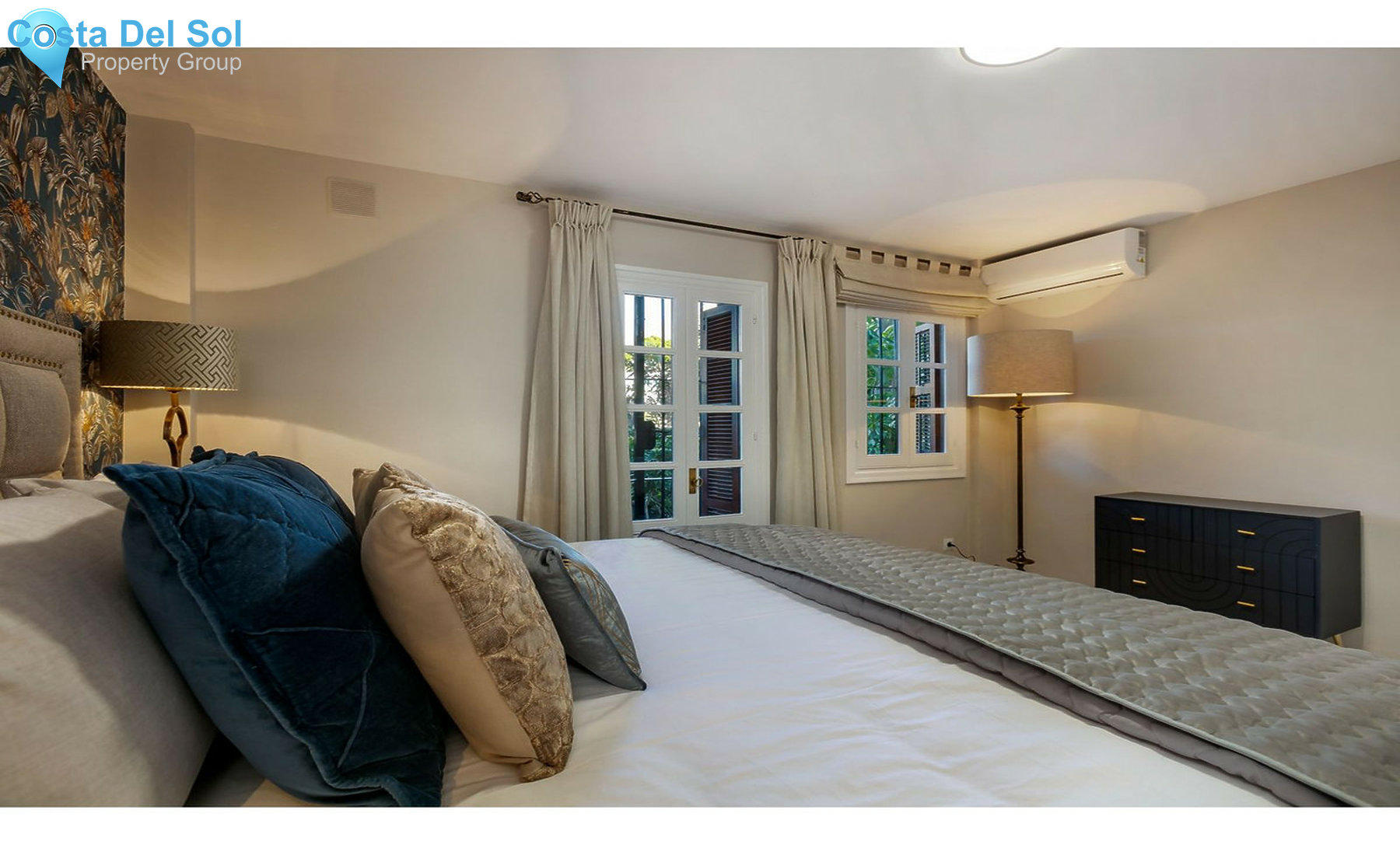 Middle Floor Apartment in The Golden Mile-1561170