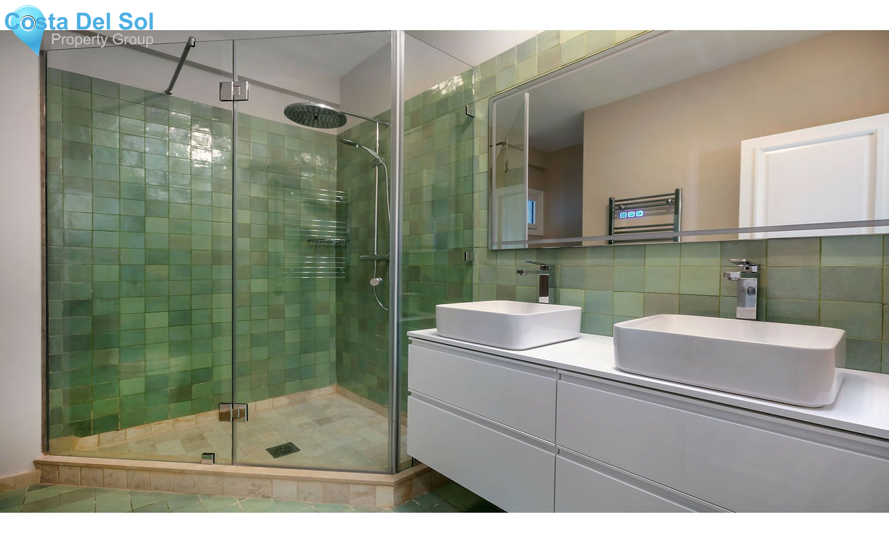 Middle Floor Apartment in The Golden Mile-1561161