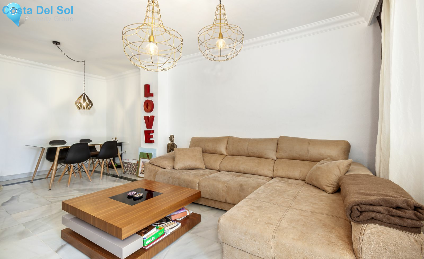 Middle Floor Apartment in The Golden Mile-1126634