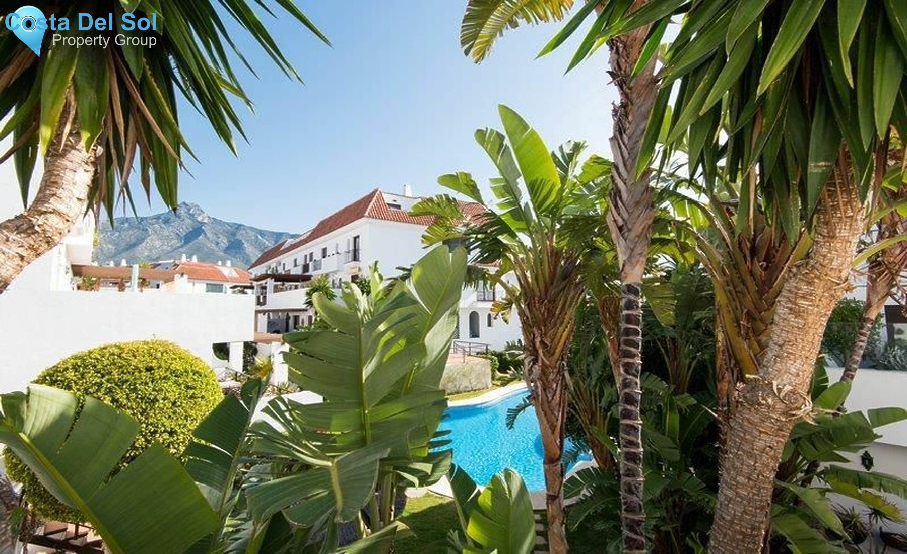 Middle Floor Apartment in The Golden Mile-1139609