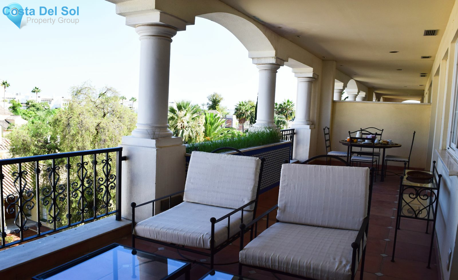 Middle Floor Apartment in The Golden Mile-1161145