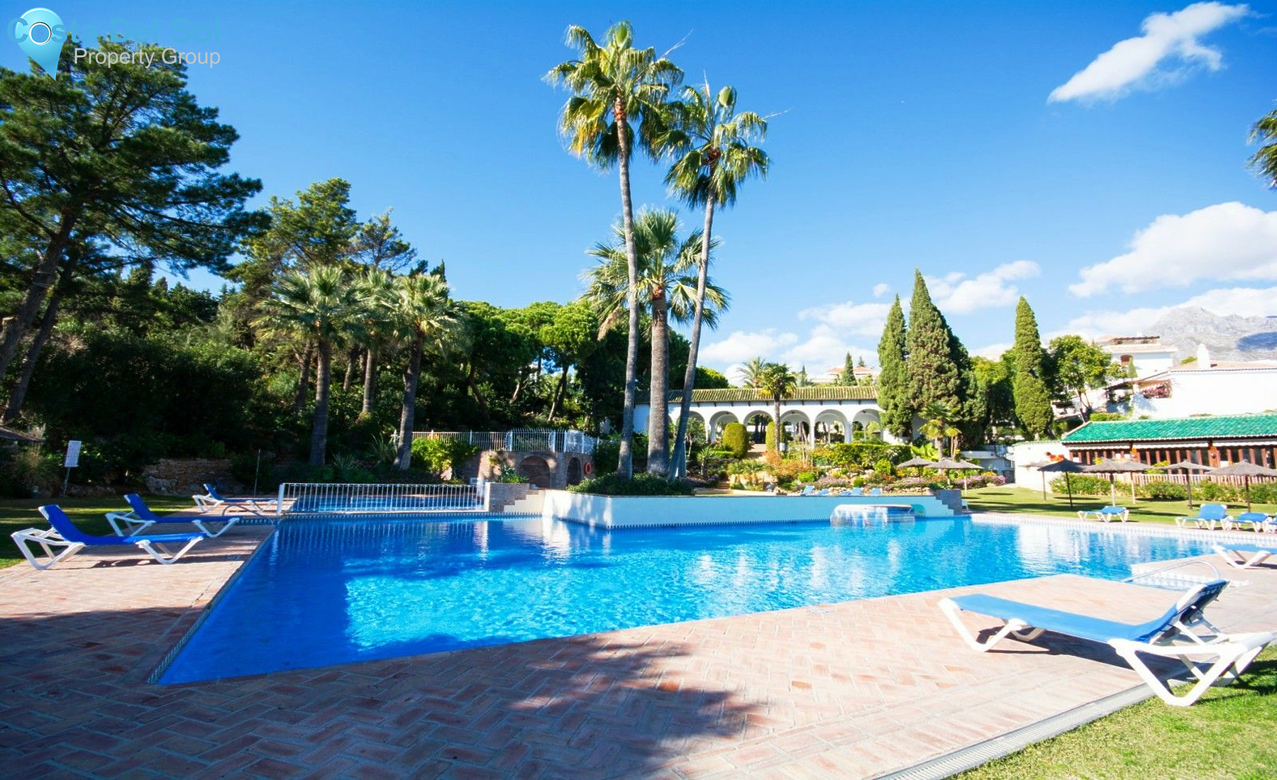 Middle Floor Apartment in The Golden Mile-1178677