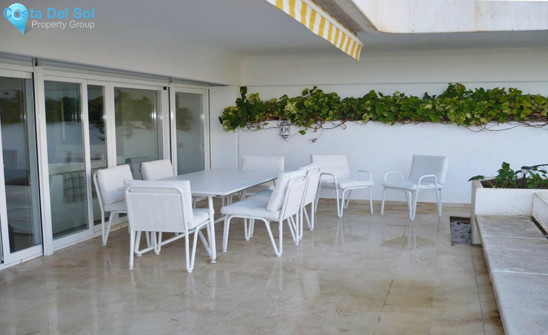 Middle Floor Apartment in The Golden Mile-1231267