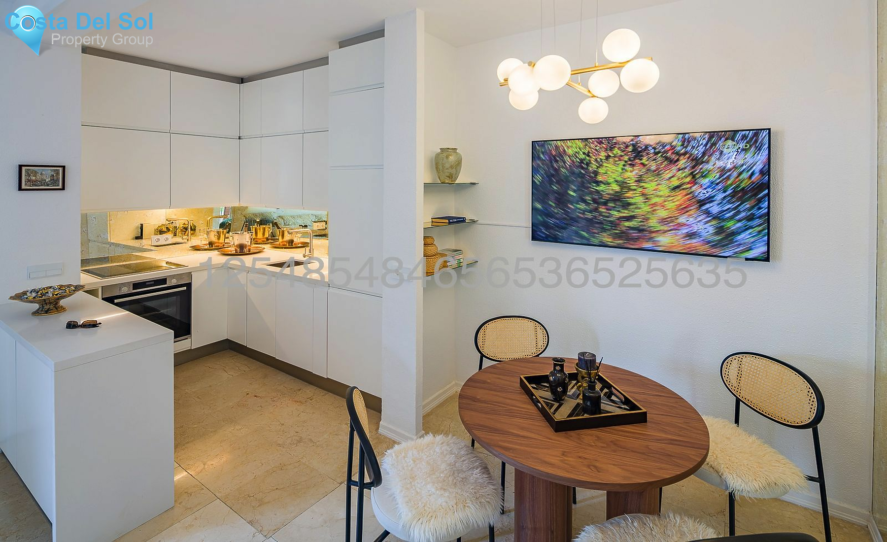 Middle Floor Apartment in The Golden Mile-1469385