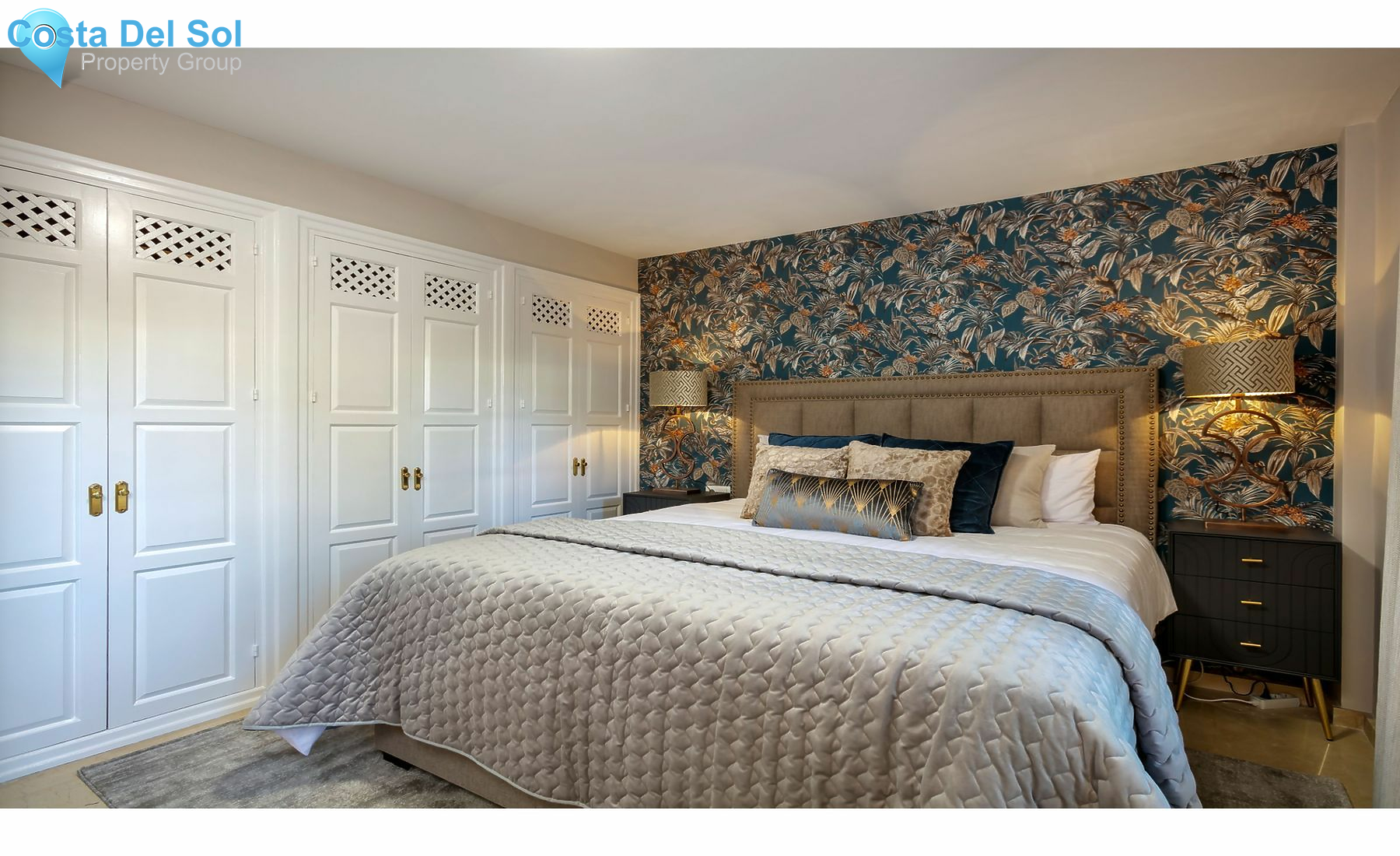 Middle Floor Apartment in The Golden Mile-1530822