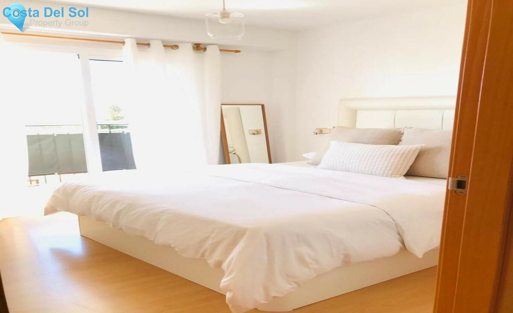 Middle Floor Apartment in Torreblanca-1460926