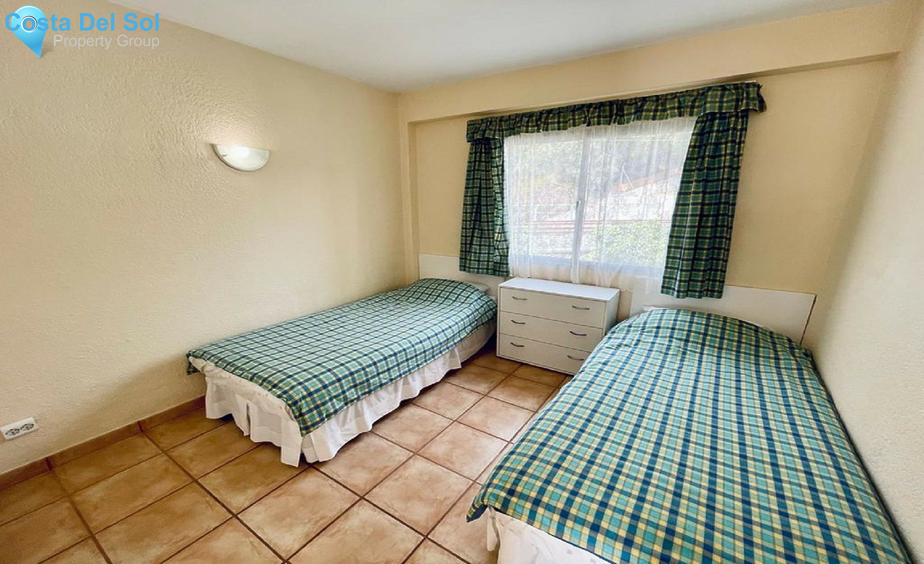 Middle Floor Apartment in Torreblanca-1511244