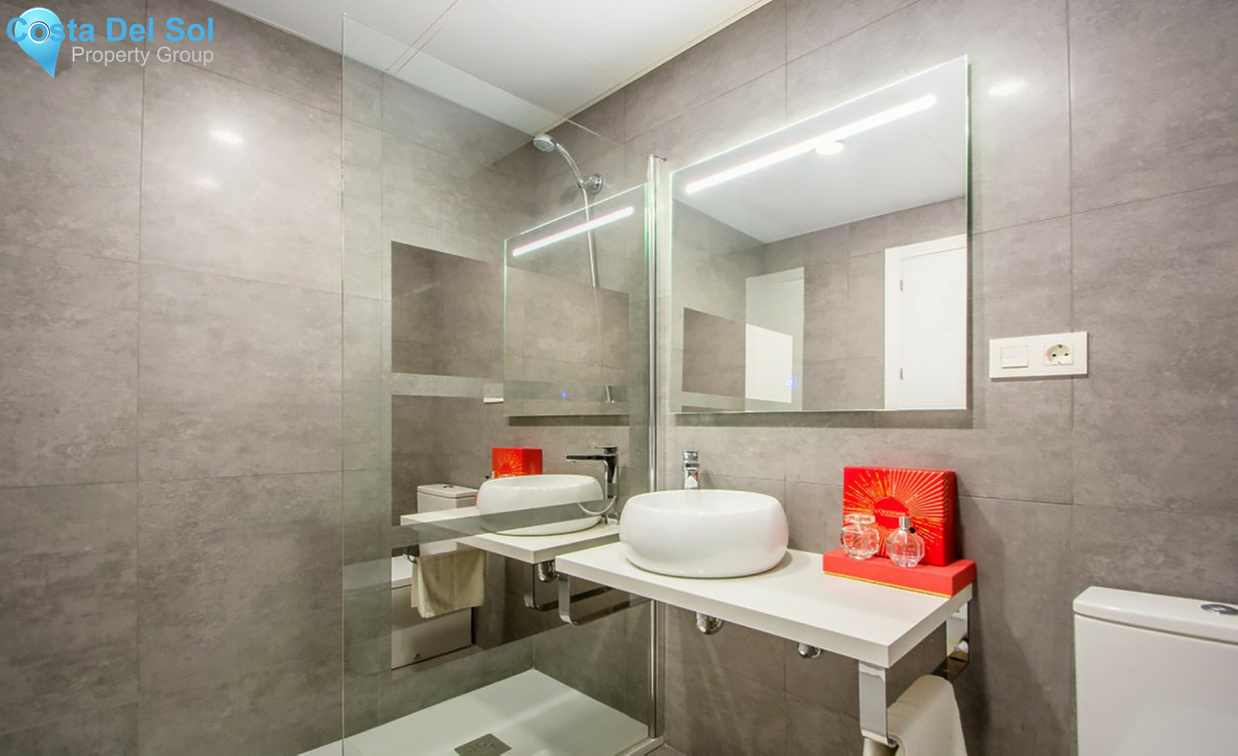 Middle Floor Apartment in Torreblanca-702392