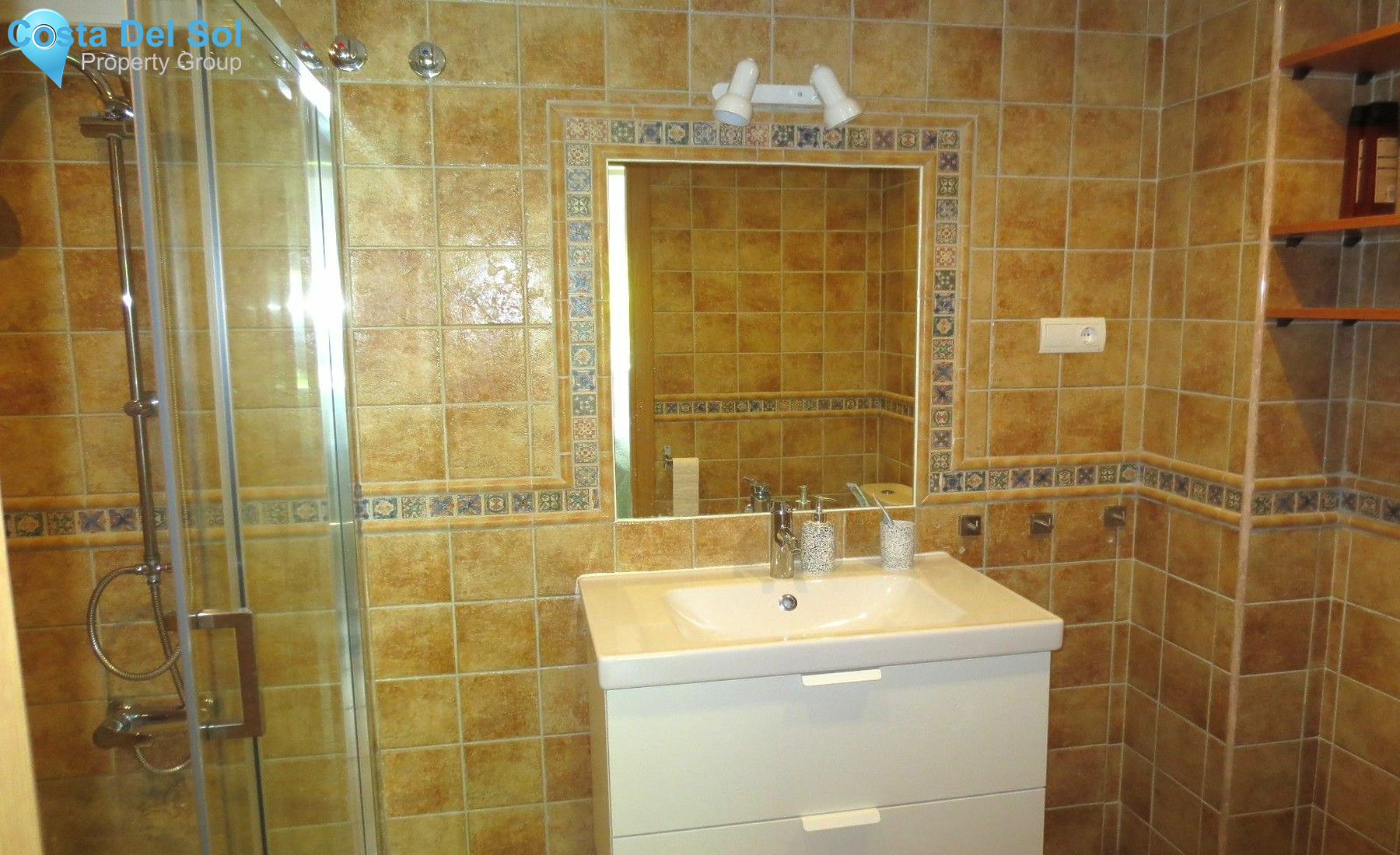 Middle Floor Apartment in Torreblanca-1491185