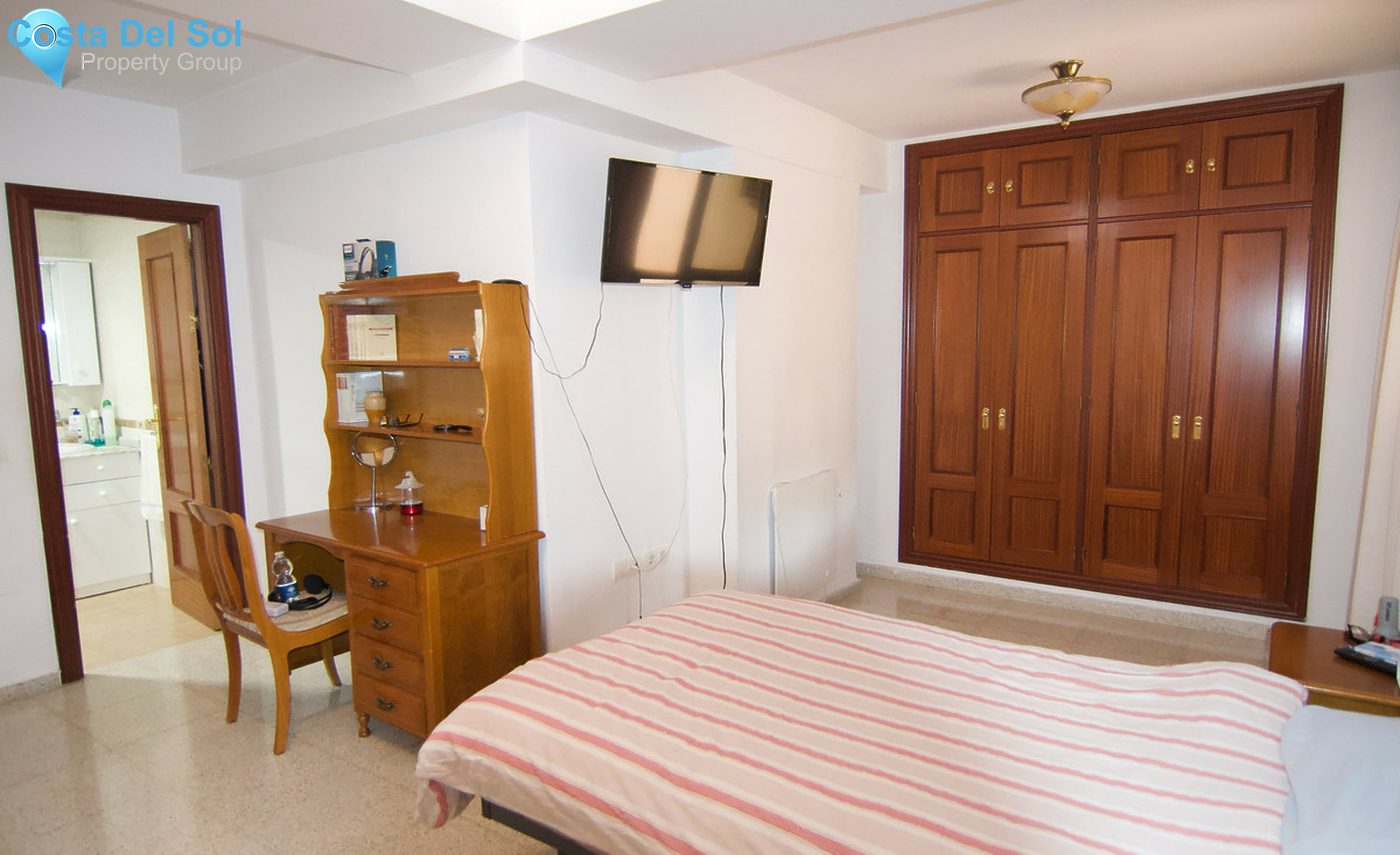 Middle Floor Apartment in Torremolinos Centro-1297696