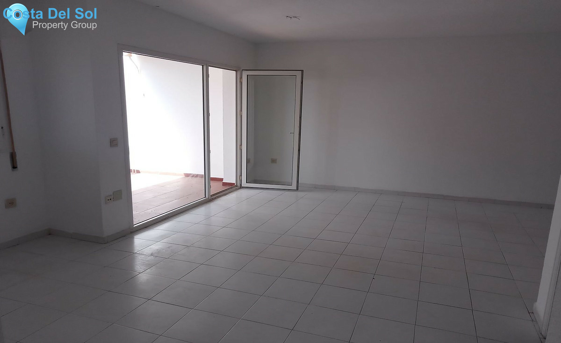 Middle Floor Apartment in Torremolinos Centro-1500229