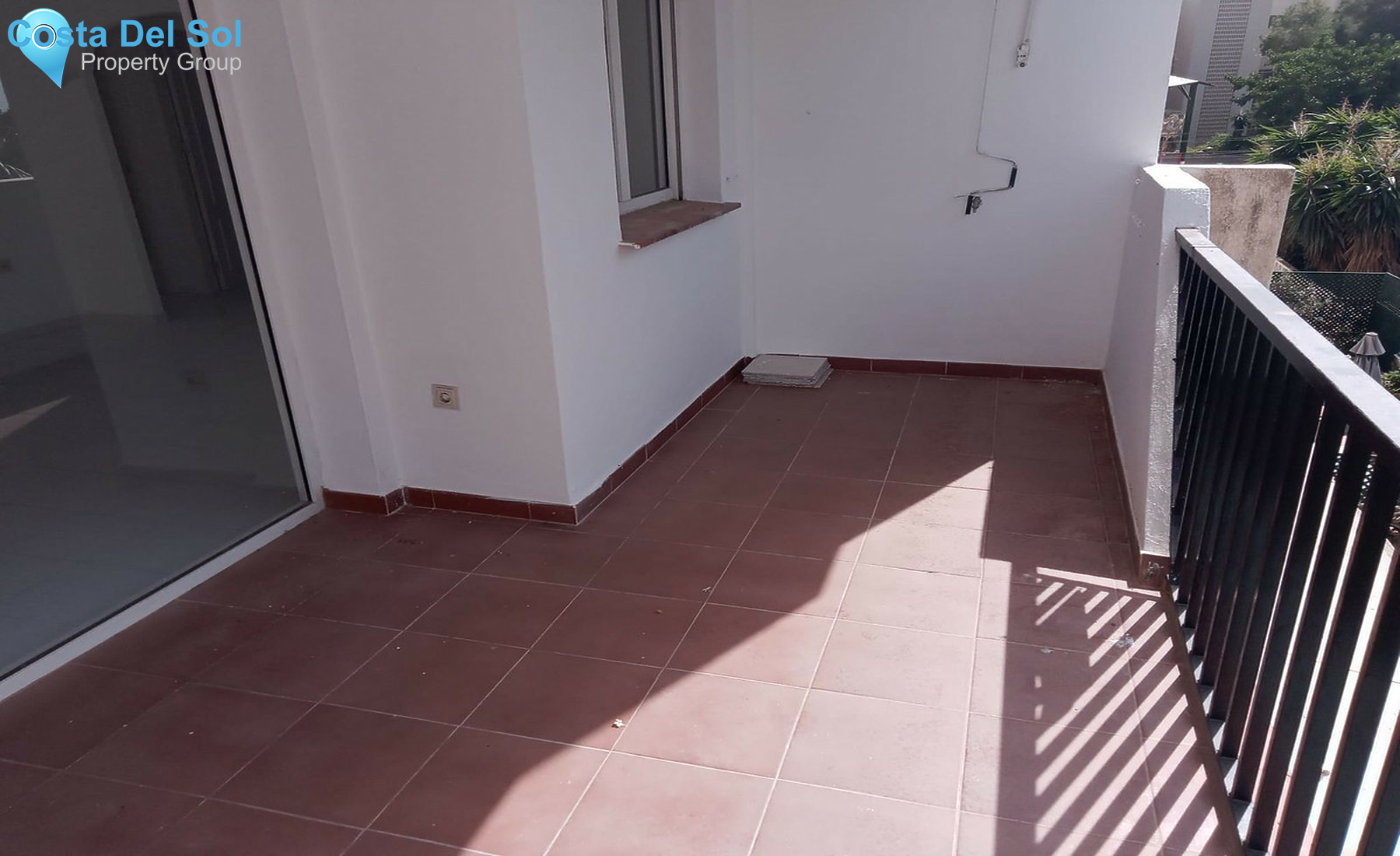 Middle Floor Apartment in Torremolinos Centro-1500226