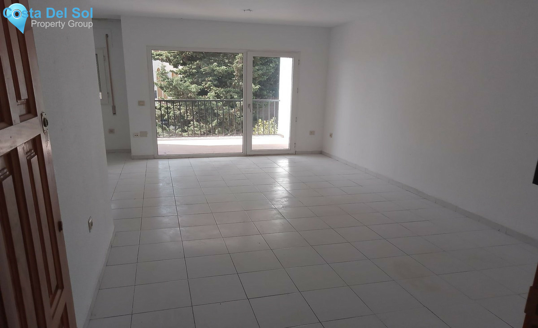 Middle Floor Apartment in Torremolinos Centro-1500227