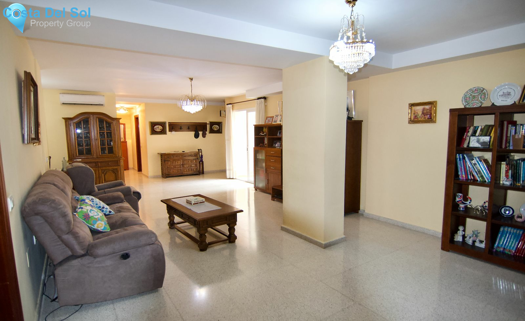 Middle Floor Apartment in Torremolinos Centro-1184534