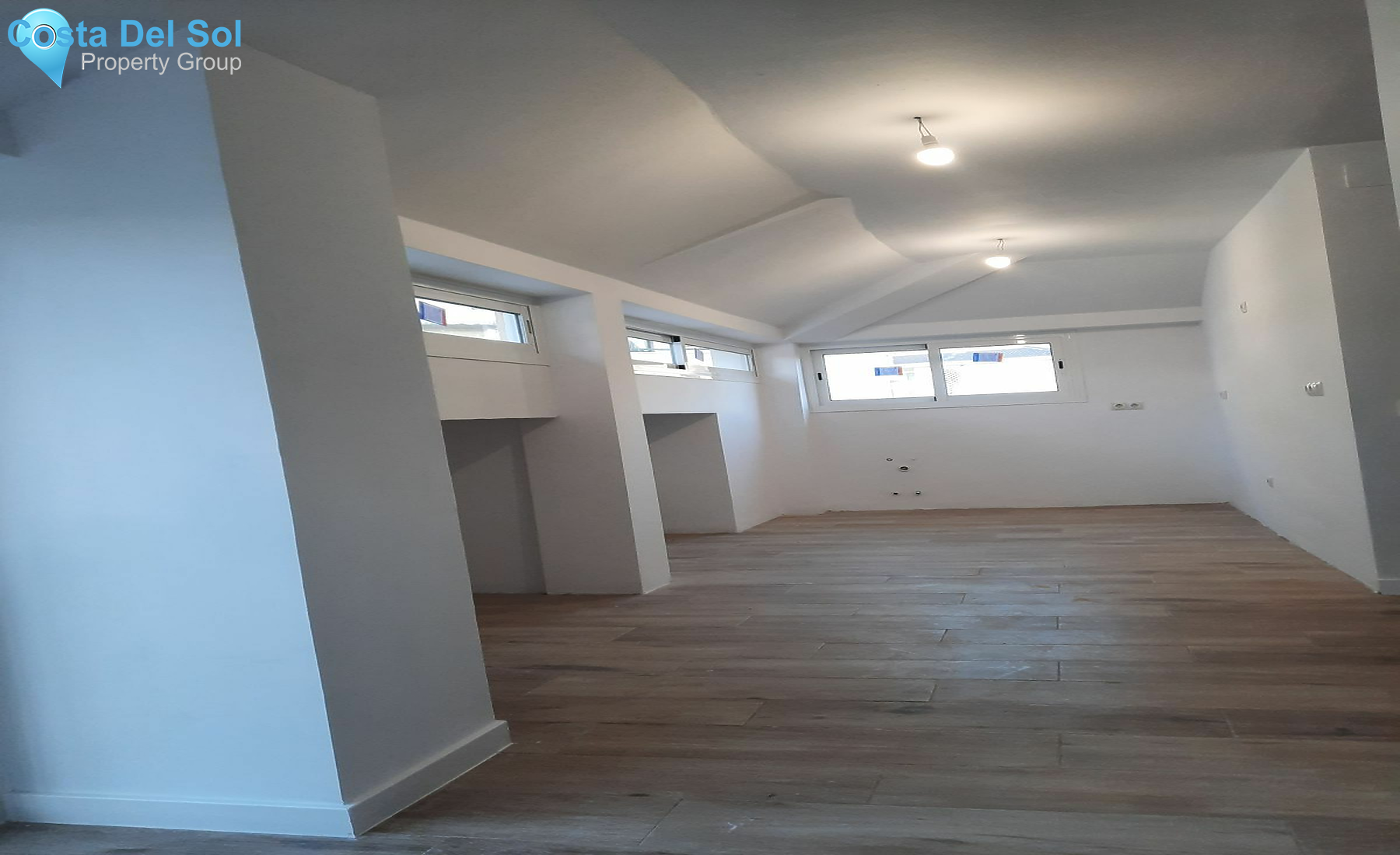 Middle Floor Apartment in Torremolinos Centro-1209353