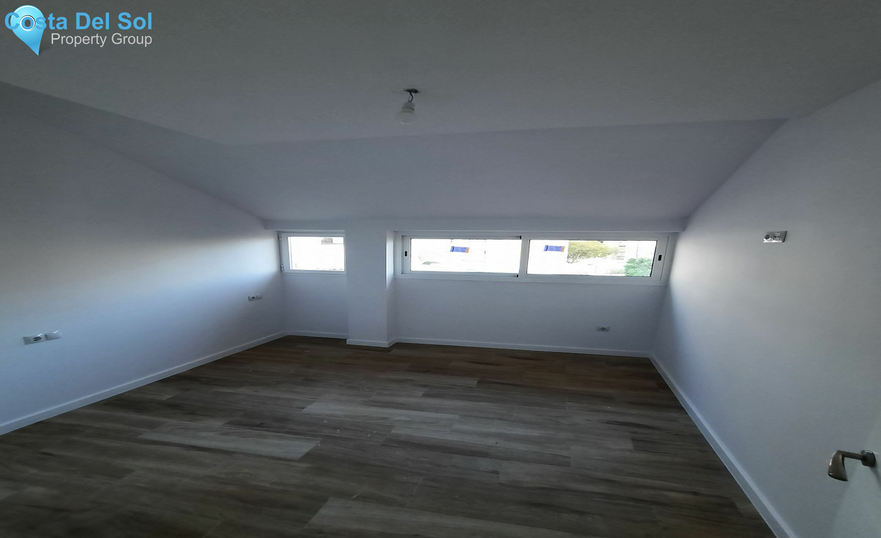 Middle Floor Apartment in Torremolinos Centro-1209356