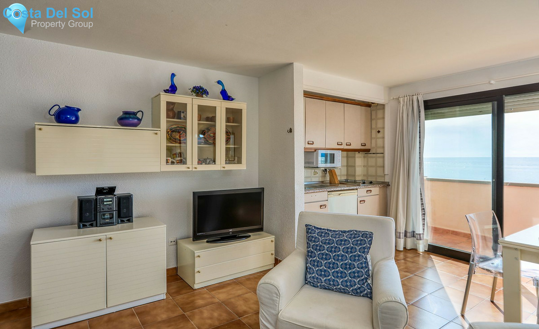 Middle Floor Apartment in Torremolinos-1250303