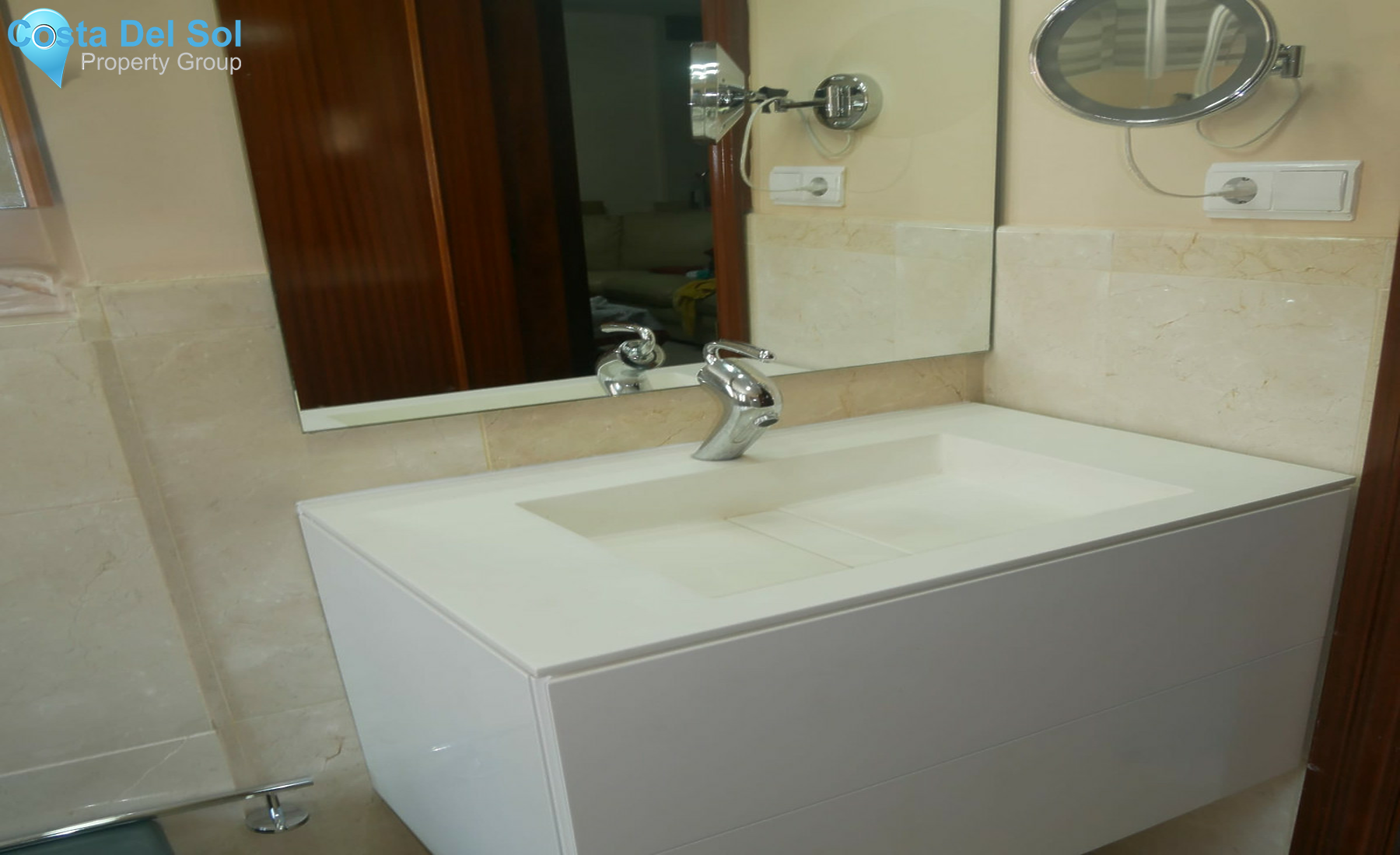 Middle Floor Apartment in Torremolinos-1294279