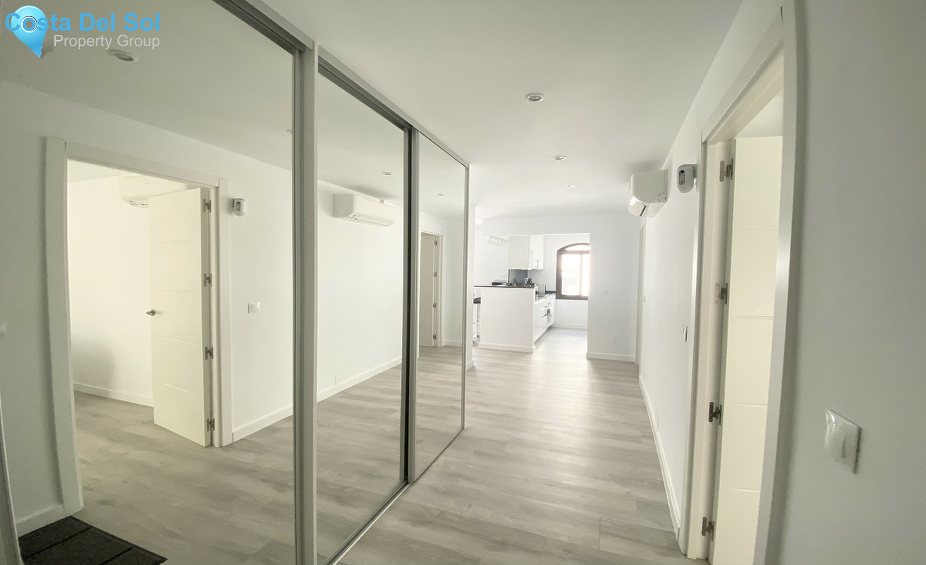 Middle Floor Apartment in Torremolinos-1345795