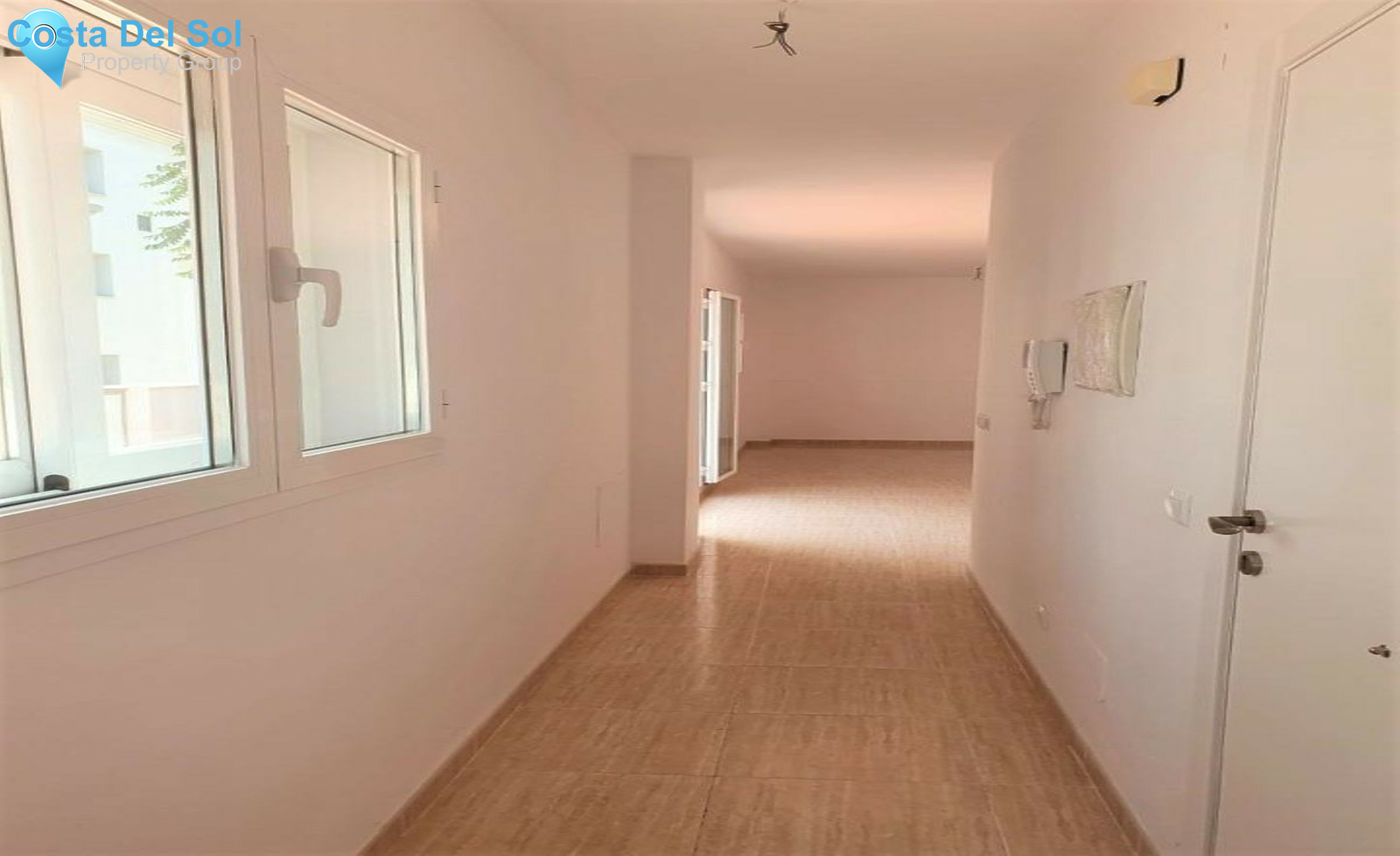 Middle Floor Apartment in Torremolinos-1507004