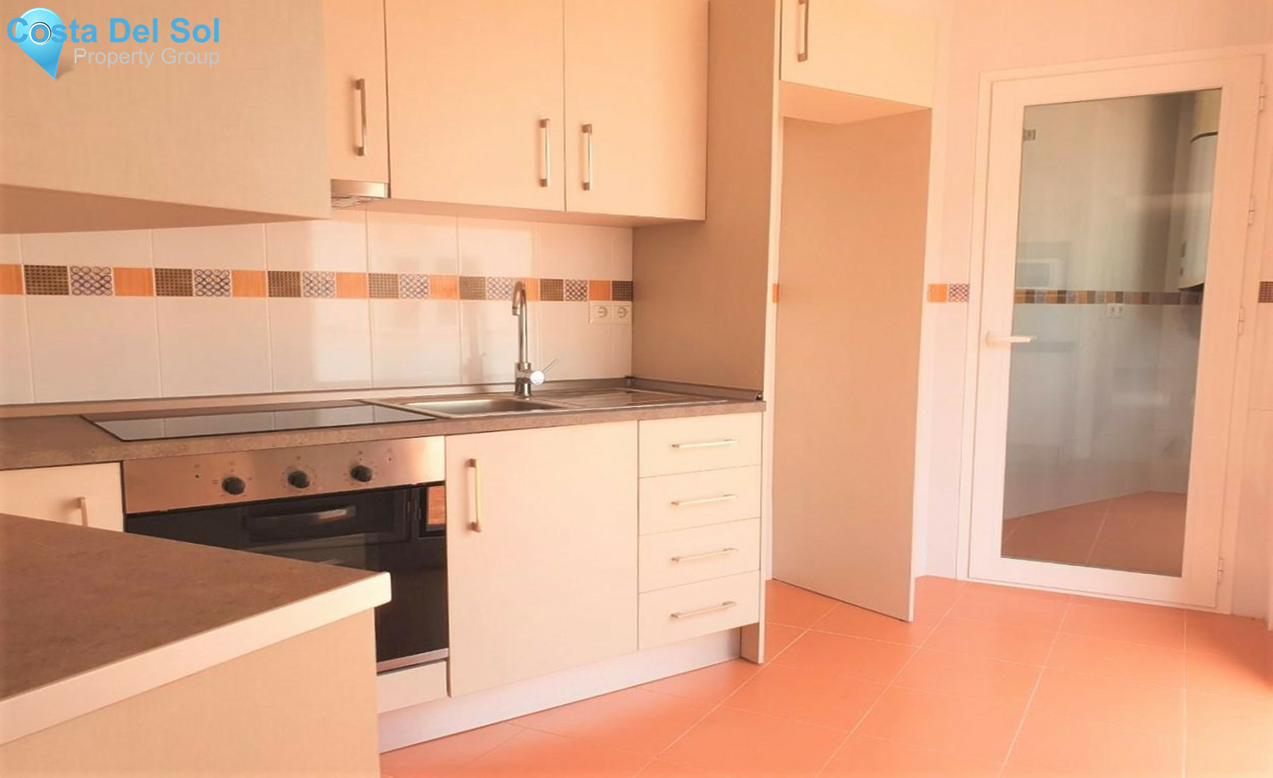 Middle Floor Apartment in Torremolinos-1506992