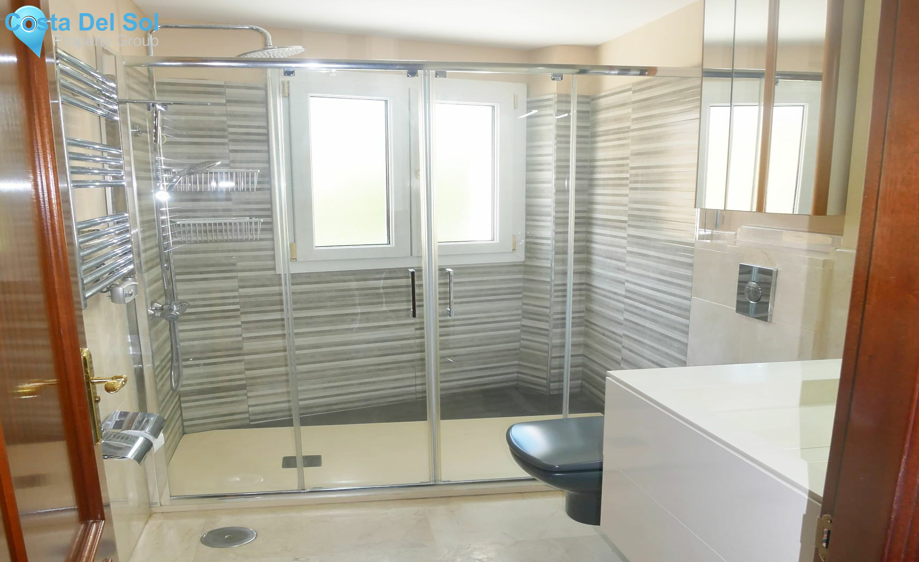 Middle Floor Apartment in Torremolinos-1139455