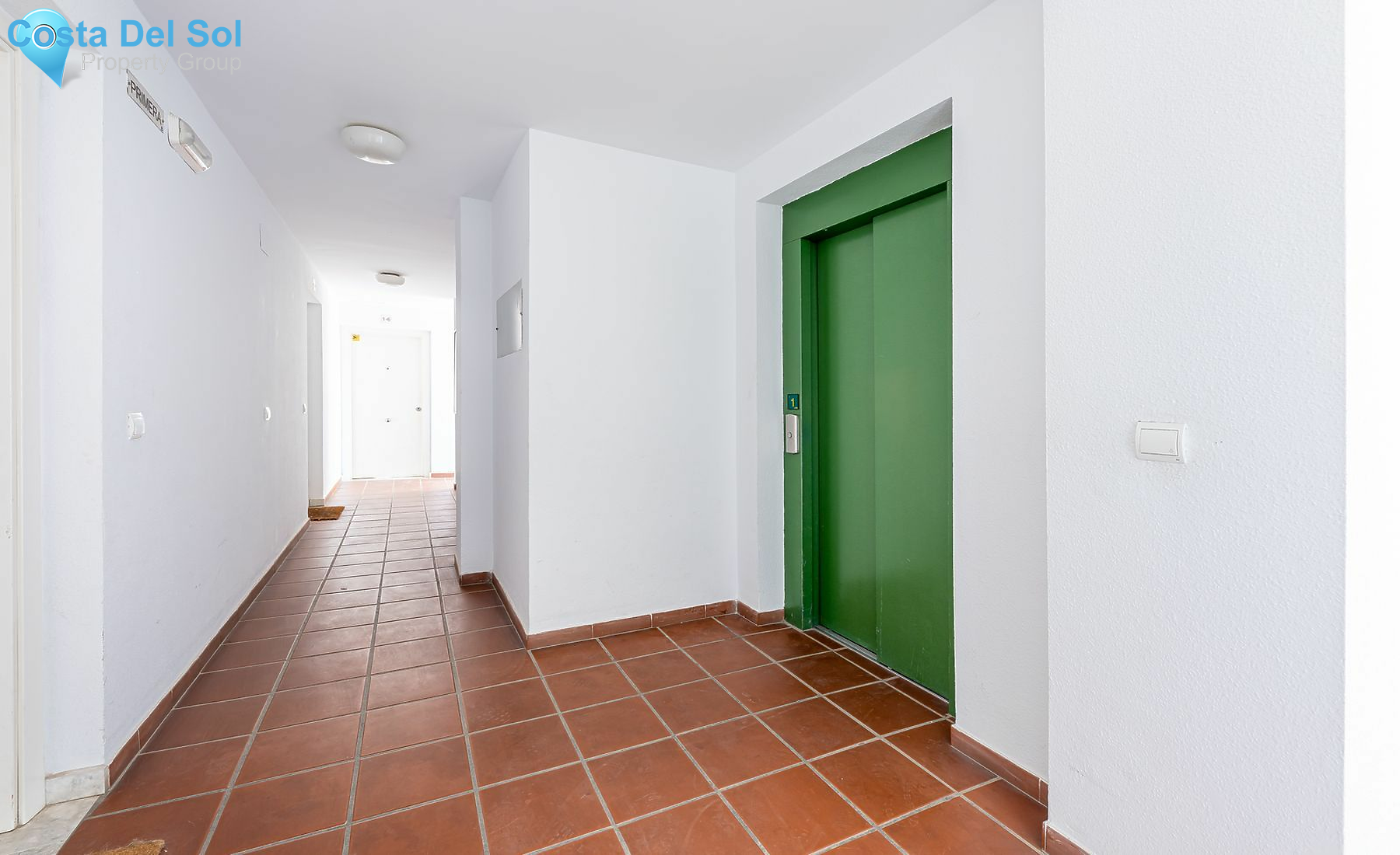 Middle Floor Apartment in Torremolinos-1196391