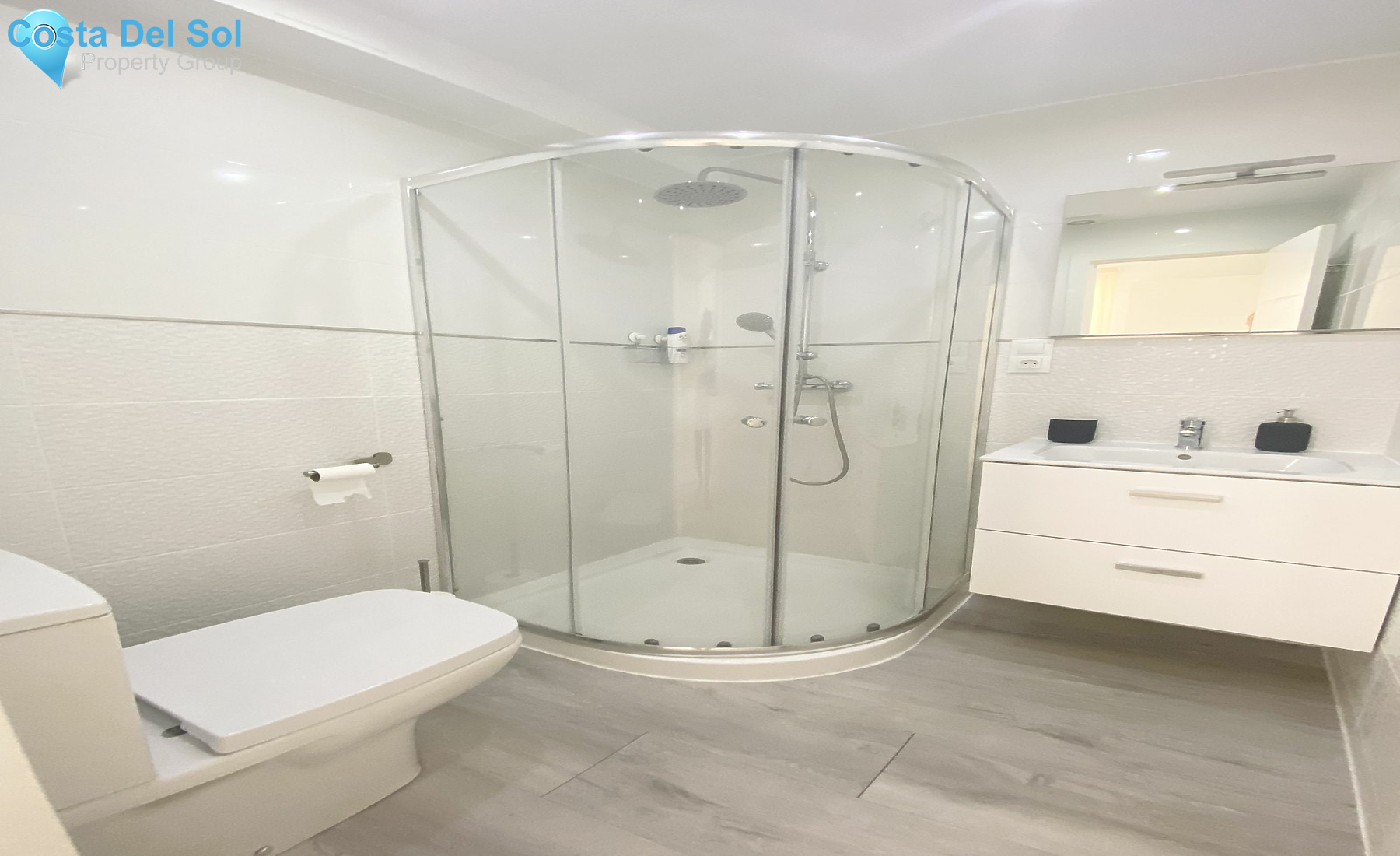 Middle Floor Apartment in Torremolinos-1197494