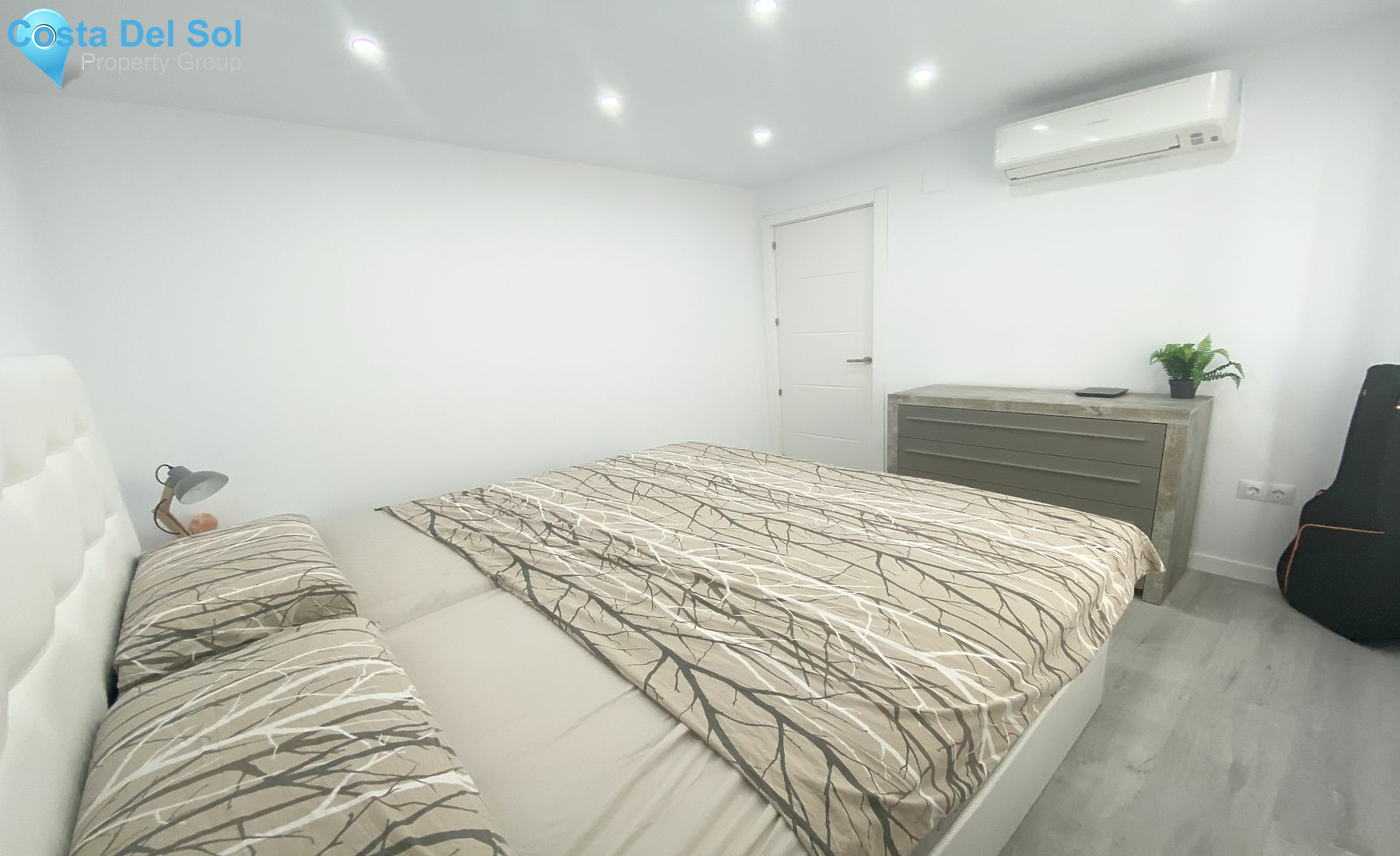 Middle Floor Apartment in Torremolinos-1197495