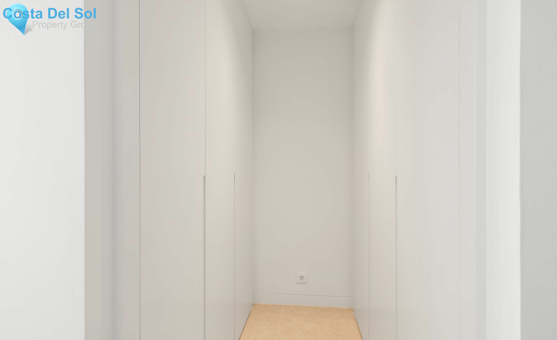 Middle Floor Apartment in Torremolinos-1483618