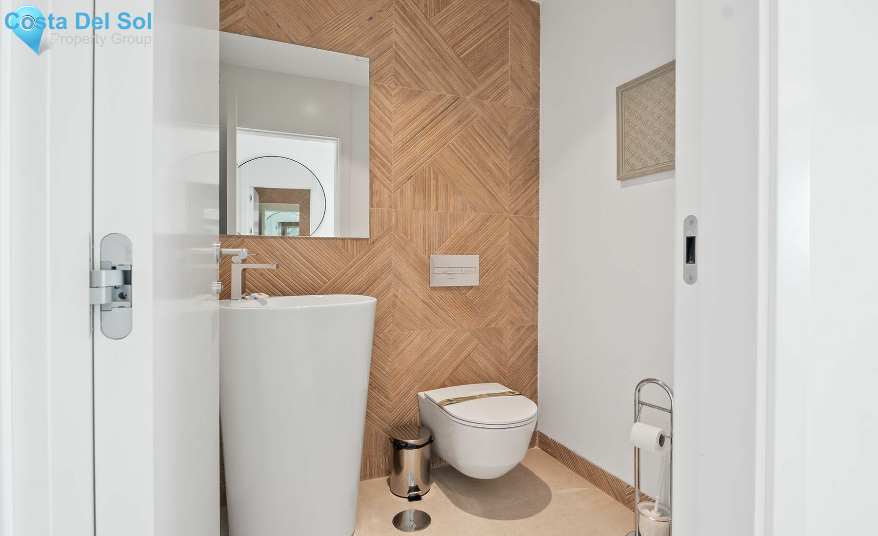 Middle Floor Apartment in Torremolinos-1483622