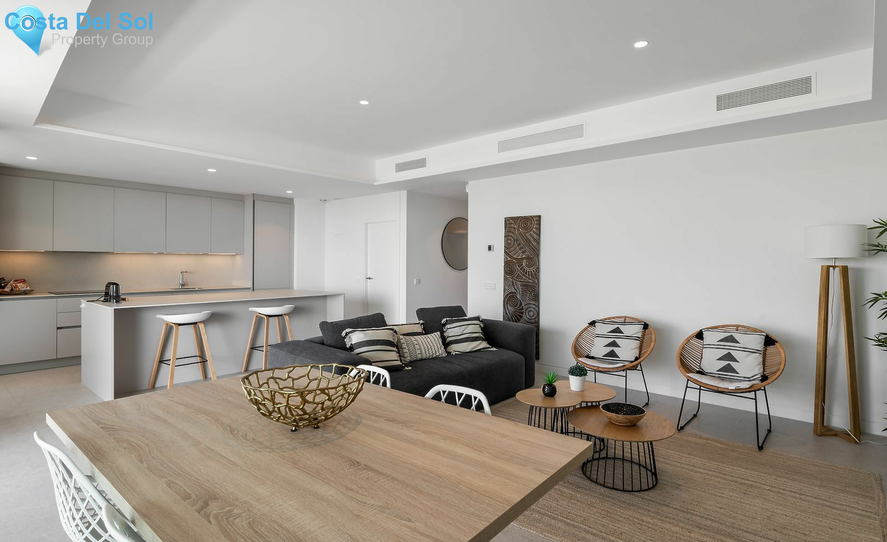 Middle Floor Apartment in Torremolinos-1483615