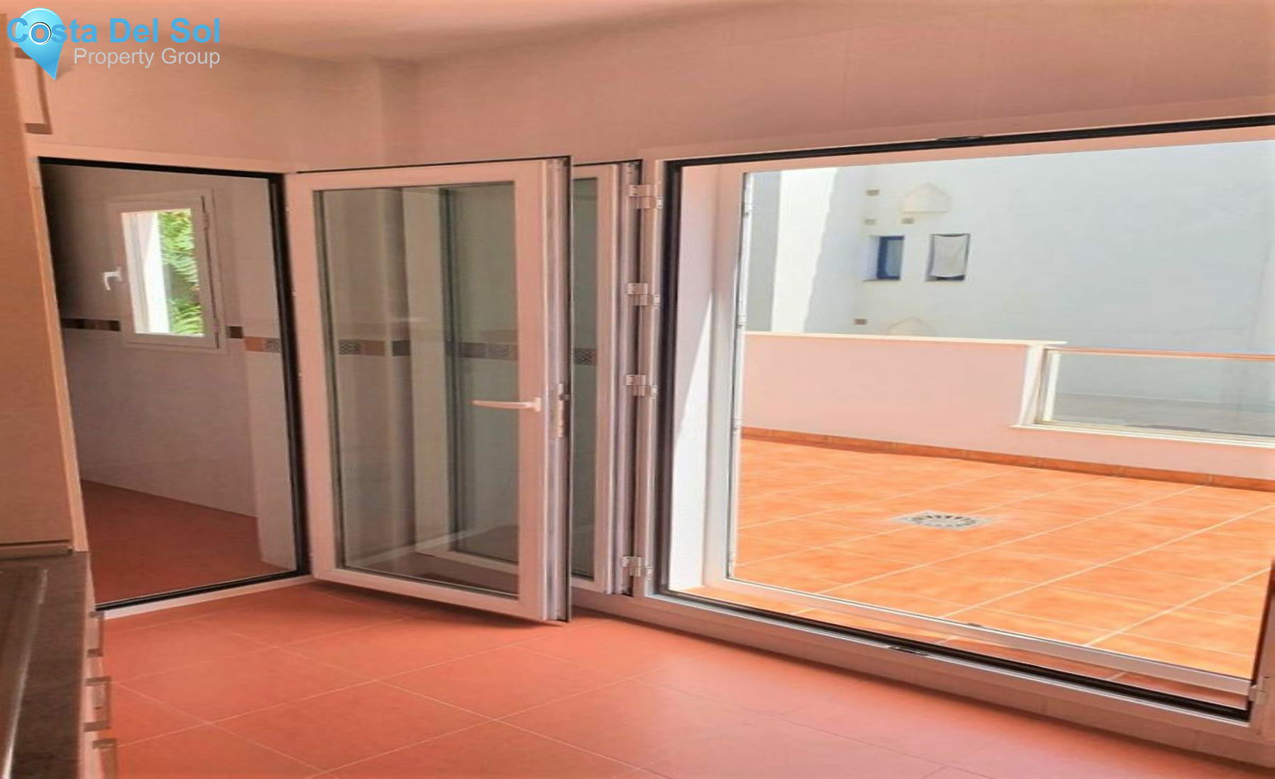 Middle Floor Apartment in Torremolinos-1492101