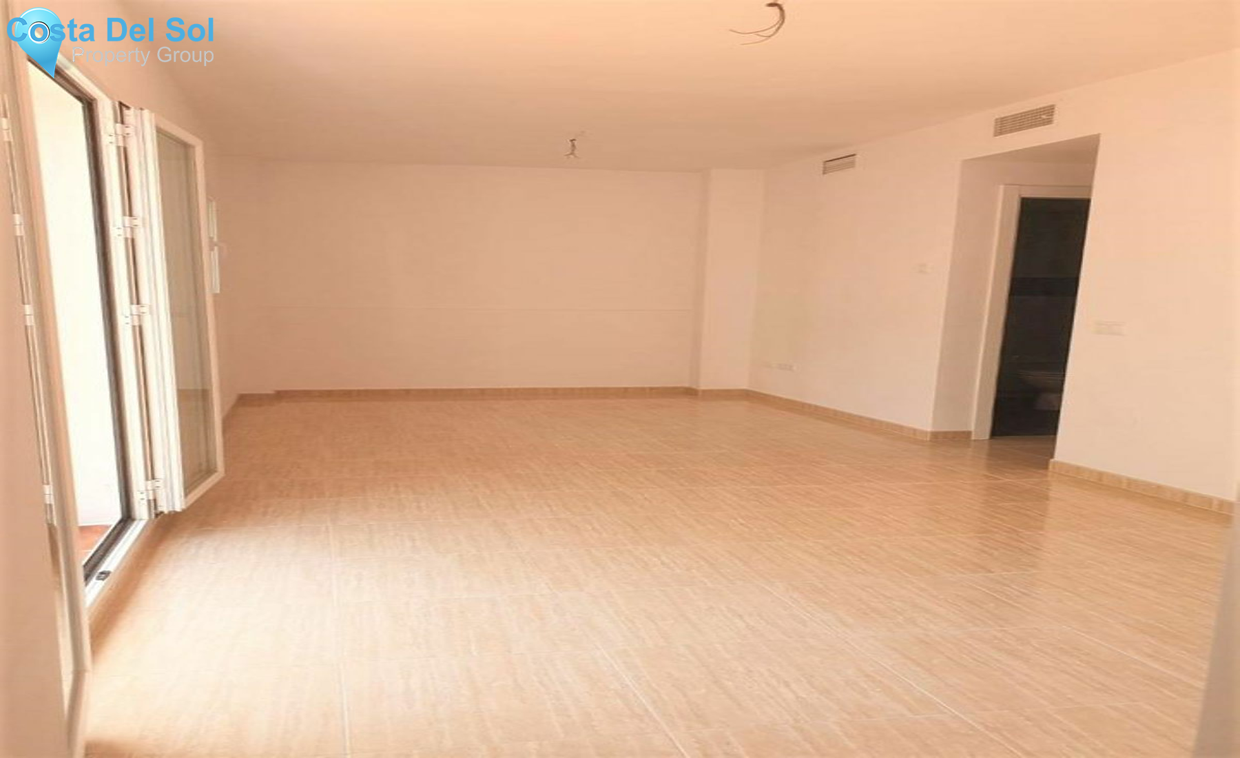 Middle Floor Apartment in Torremolinos-1492091