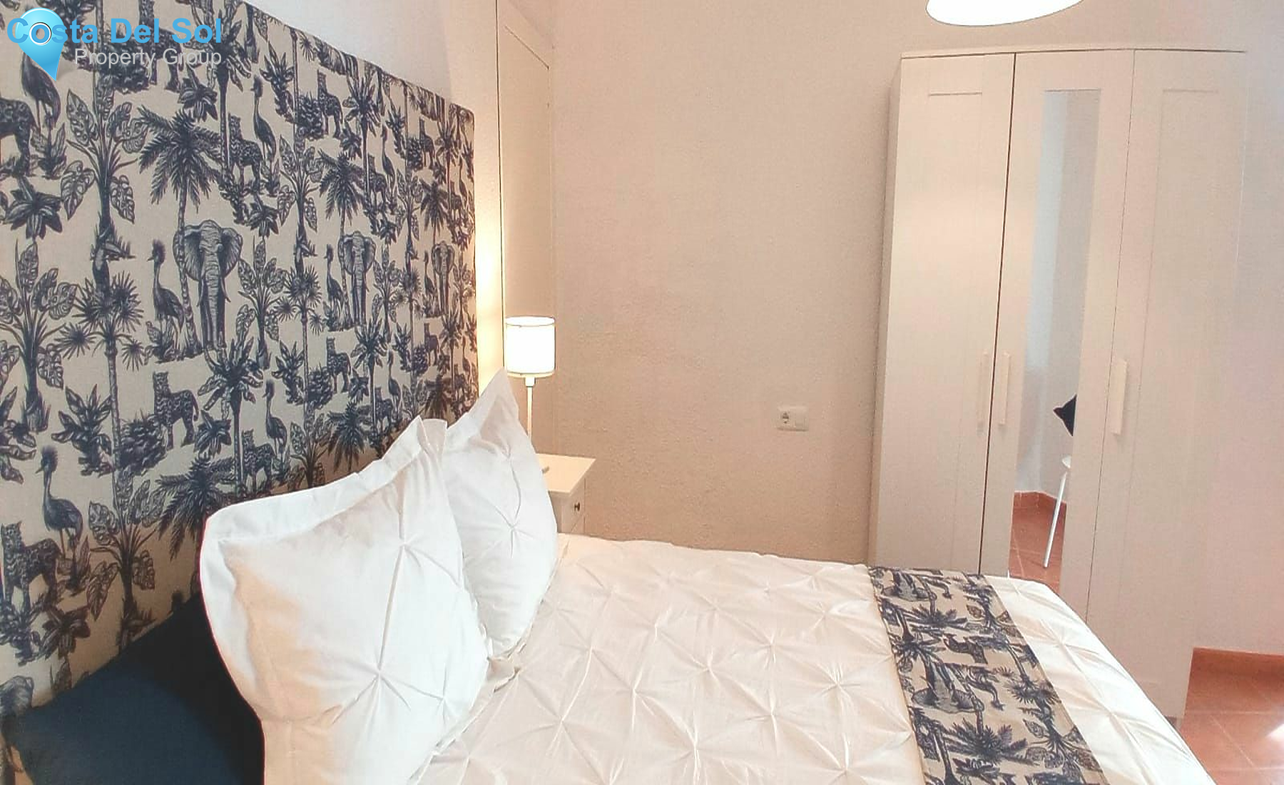 Middle Floor Apartment in Torremolinos-1517480